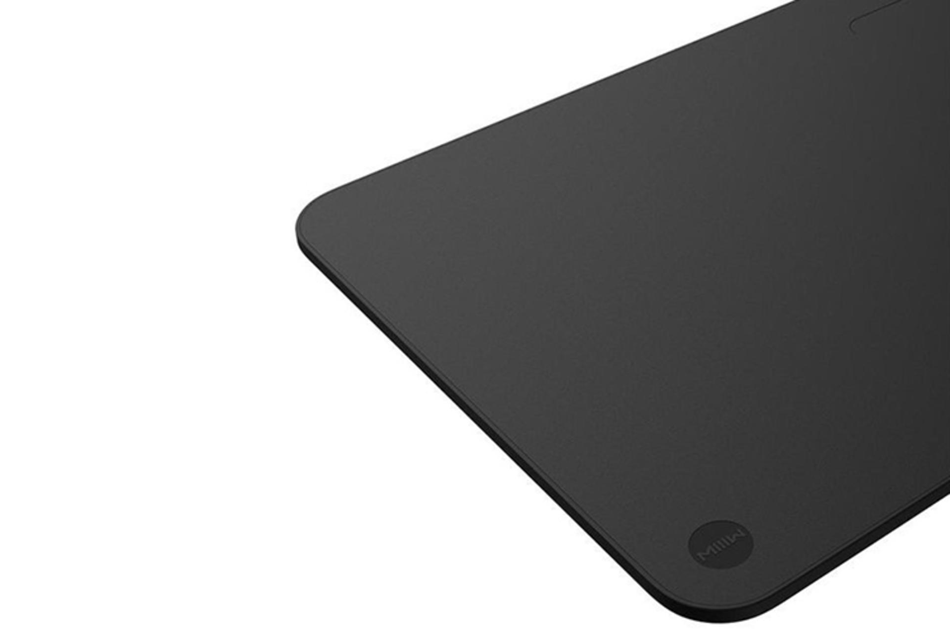 ماوس پد شیائومی Xiaomi Youpin MIIIW MWWCP01 نمای نزدیک بافت چرم مصنوعی