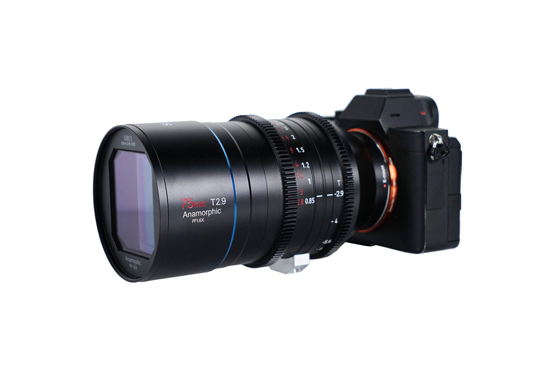 لنز سی روی SIRUI E Mount Venus 75mm T2.9 Anamorphic 1.6X روی دوربین