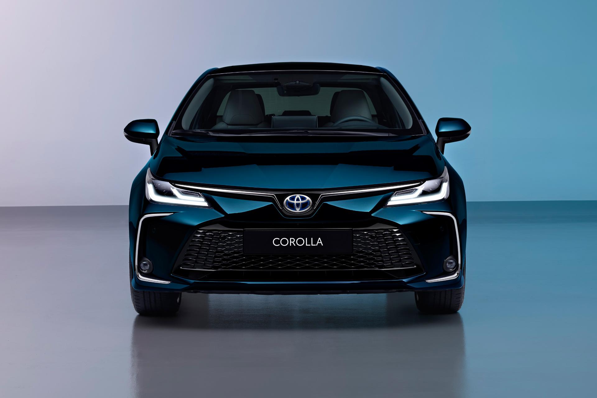 خودرو تویوتا کرولا هیبرید Toyota Corolla Hybrid 2023 نمای جلو