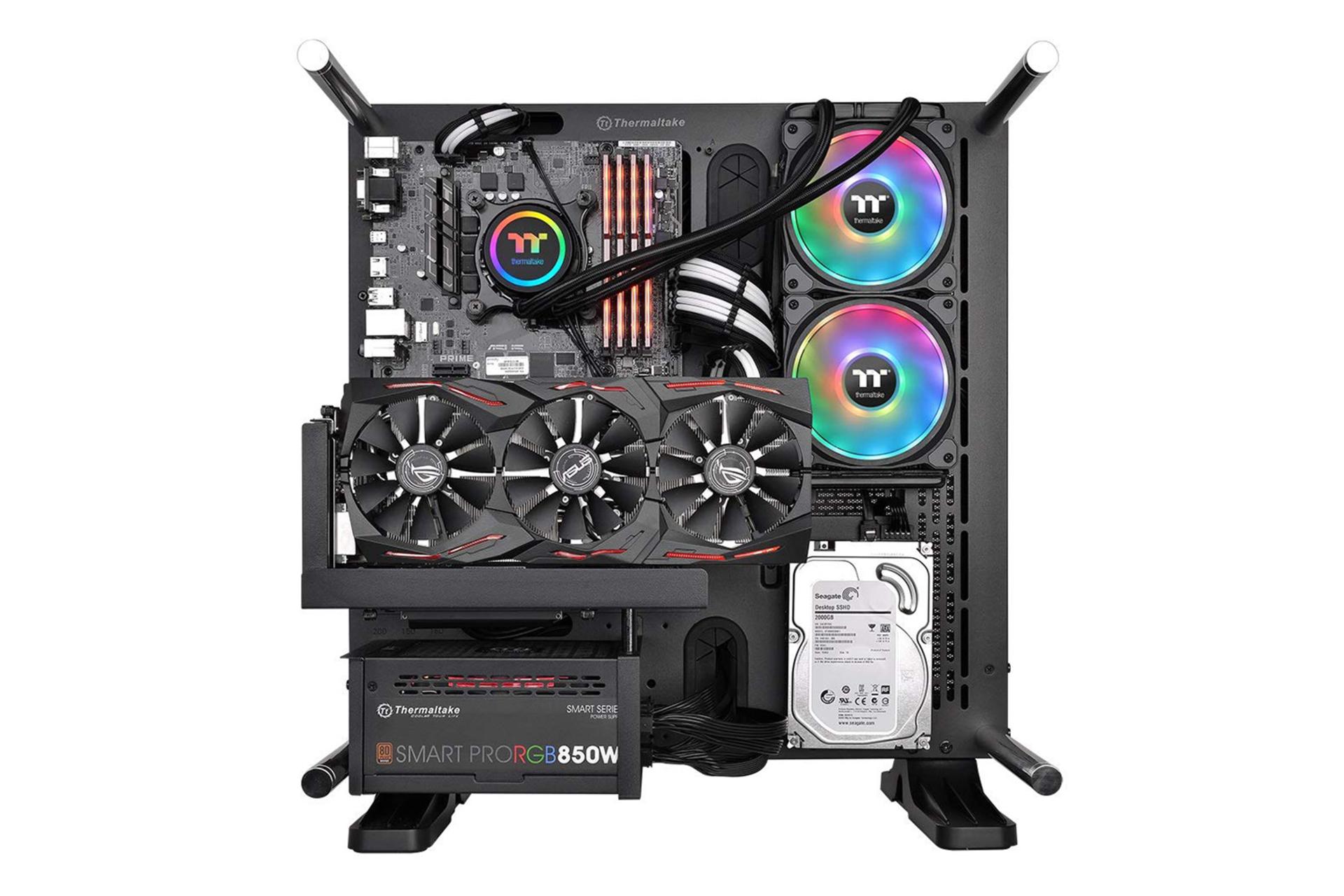 نمای نصب شده و درحال کار خنک کننده مایع ترمالتیک Thermaltake Floe DX RGB 240 TT Premium Edition
