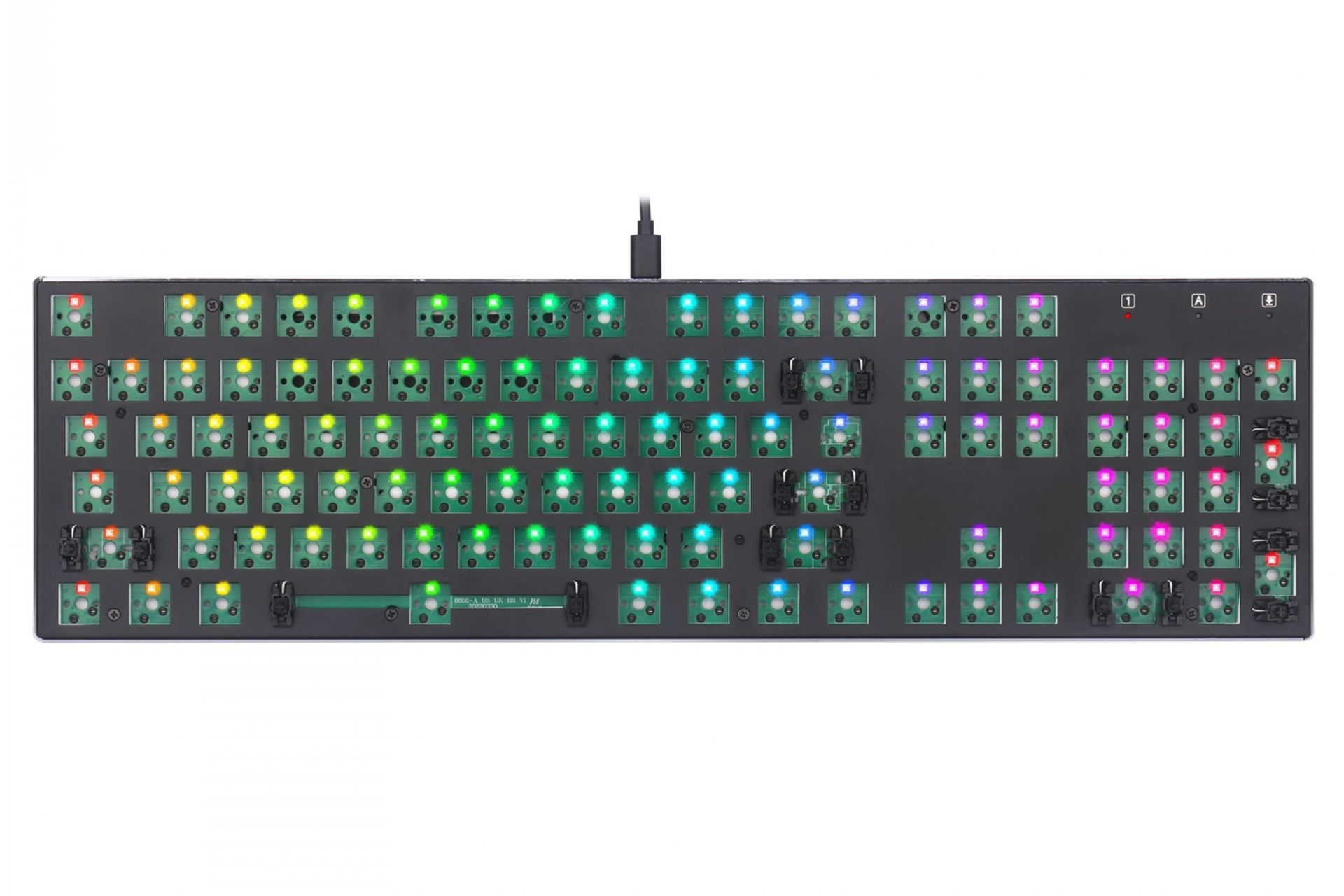 نمای بالا و دکمه های کیبورد ردراگون BBK556 Barebone DIY