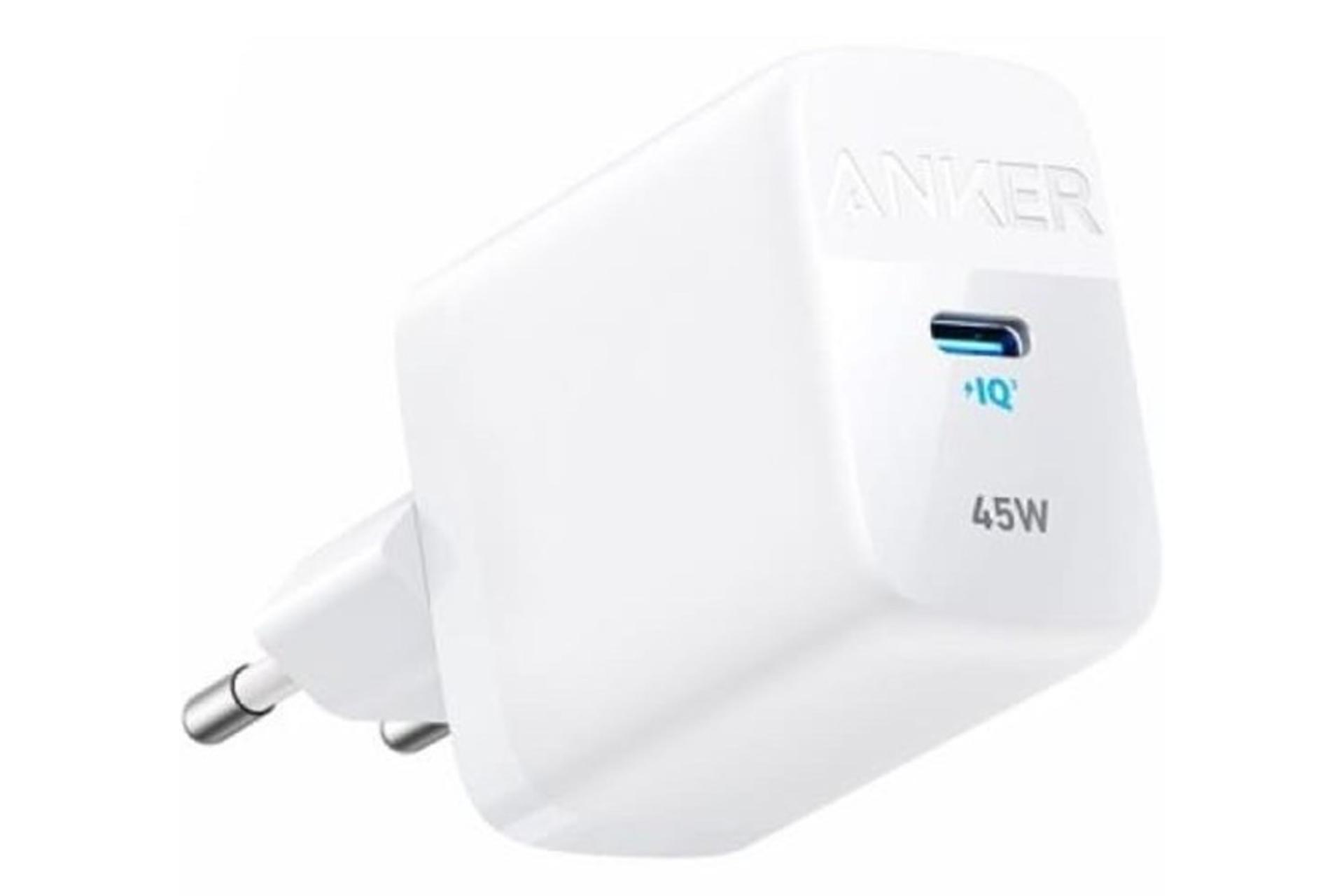 نمای زیرین شارژر دیواری انکر سفید مدل-Anker PowerPort A2643