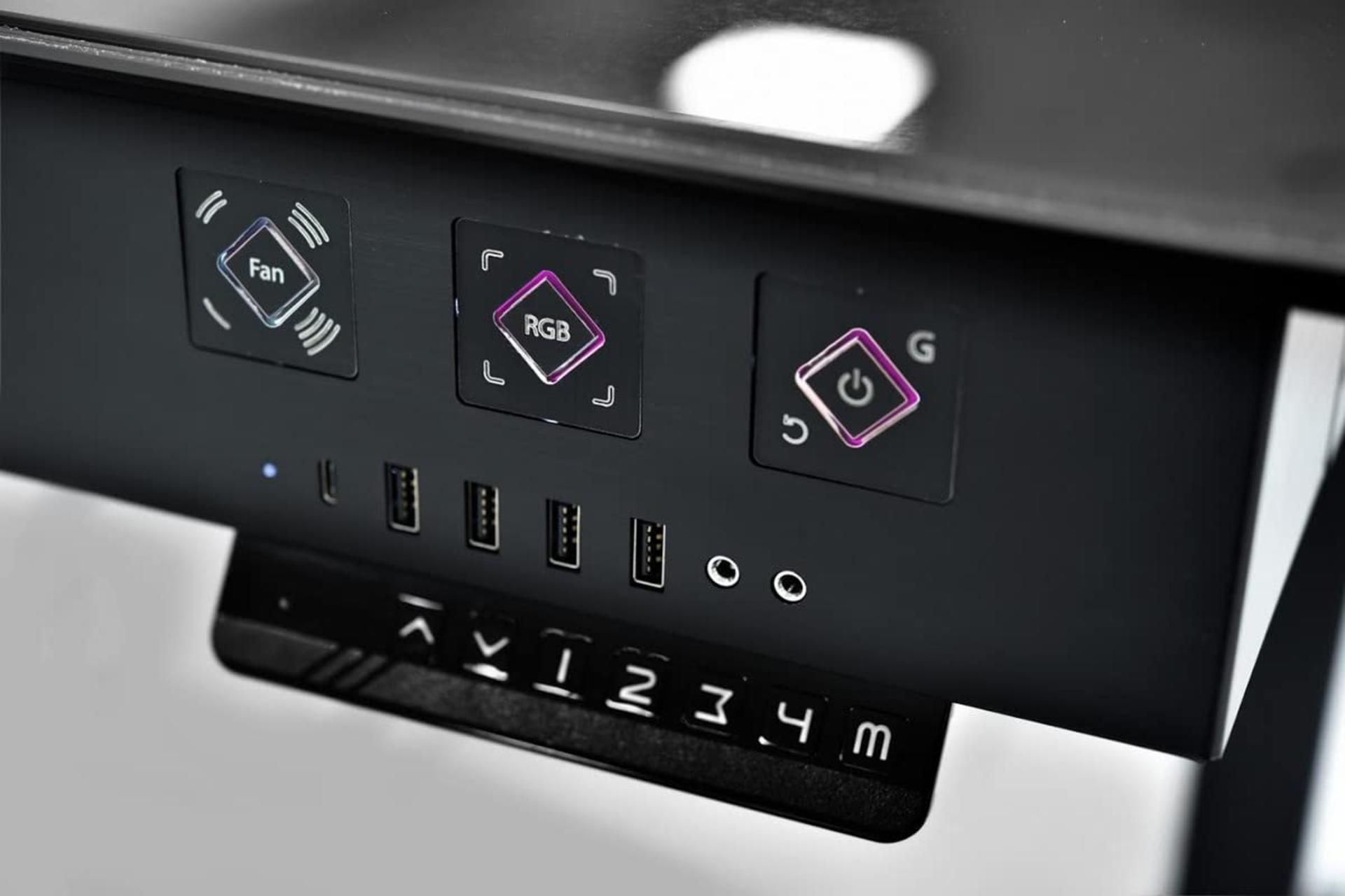 نمای جلوی کیس لیان لی DK-05F