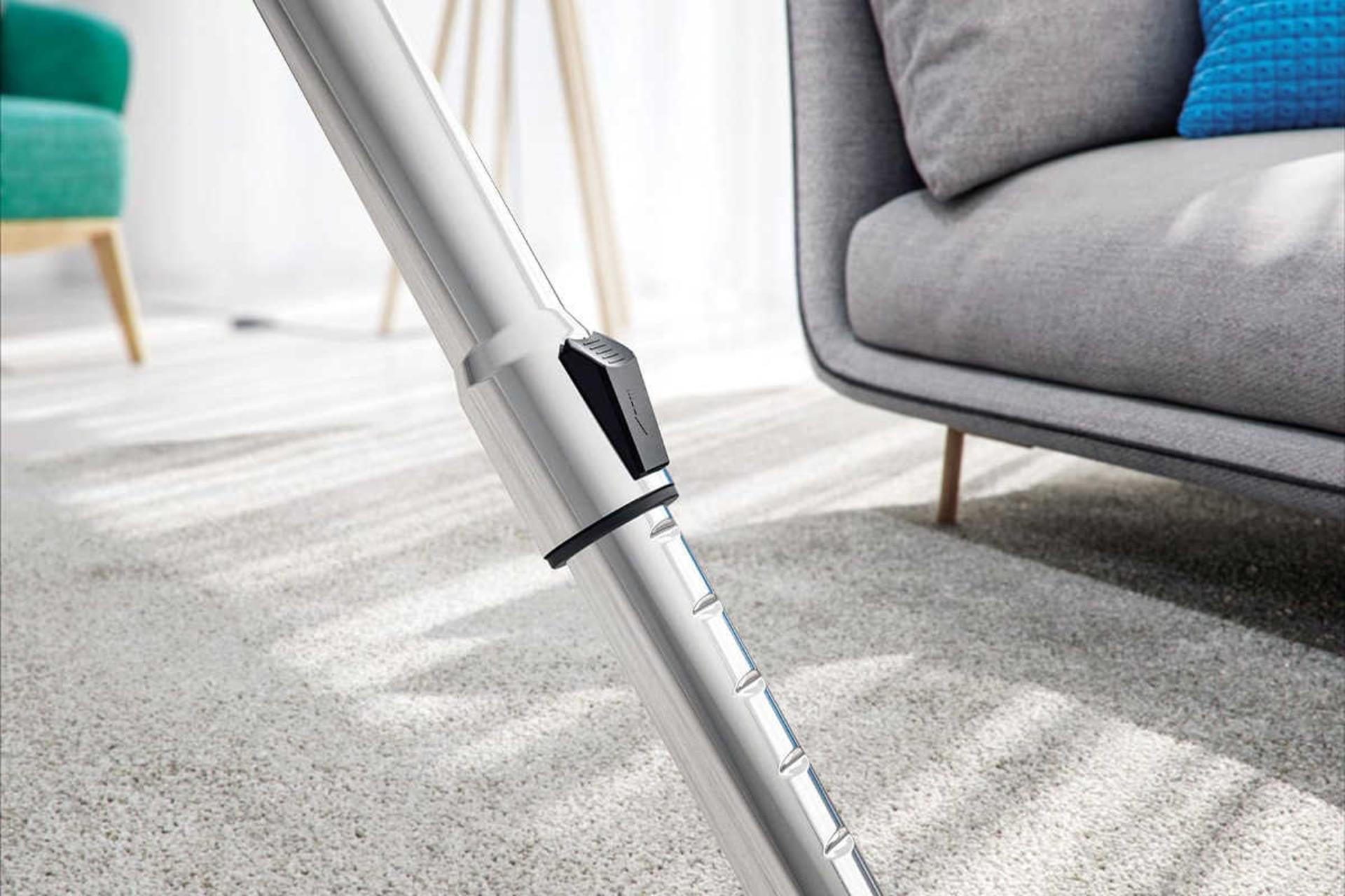 لوله تلسکوپی جاروبرقی الکترولوکس EEG441GM