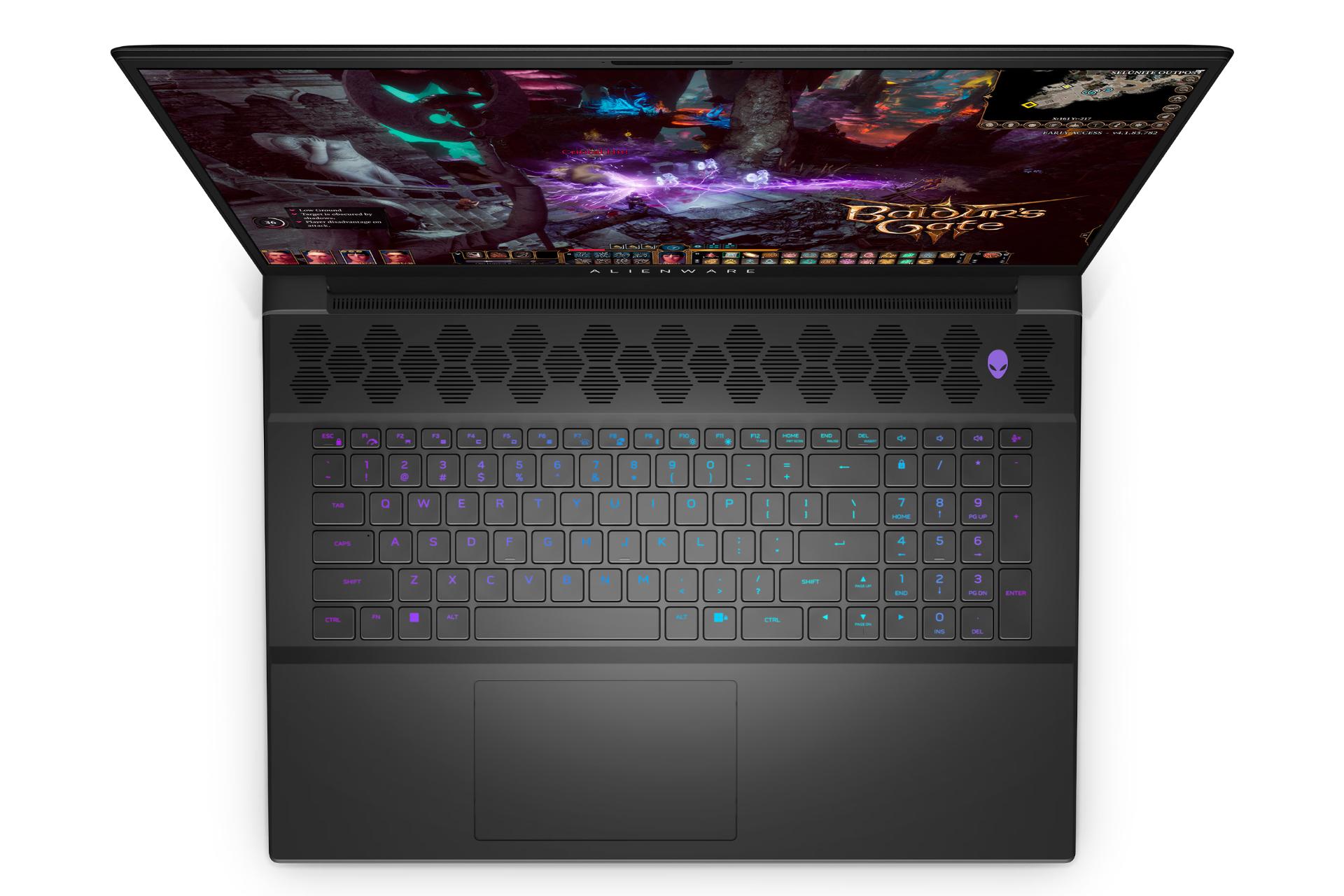 نمای بالای لپ تاپ الین ویر m18 R1 دل با نمایش حفره های اسپیکر، ترک‌پد و نورپردازی کیبورد