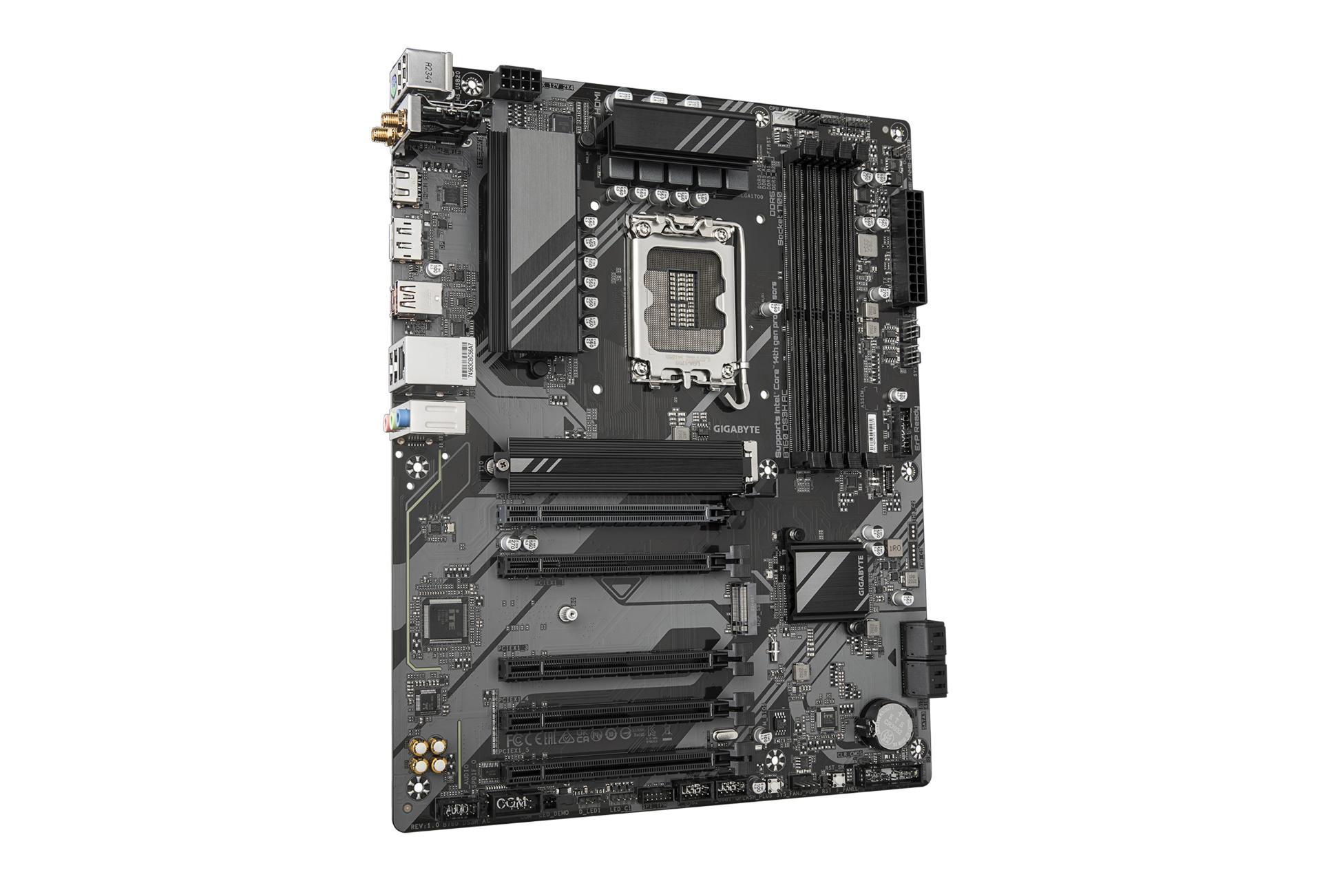 نمای کناری مادربرد گیگابایت GIGABYTE B760 DS3H AC (rev. 1.0/1.1)