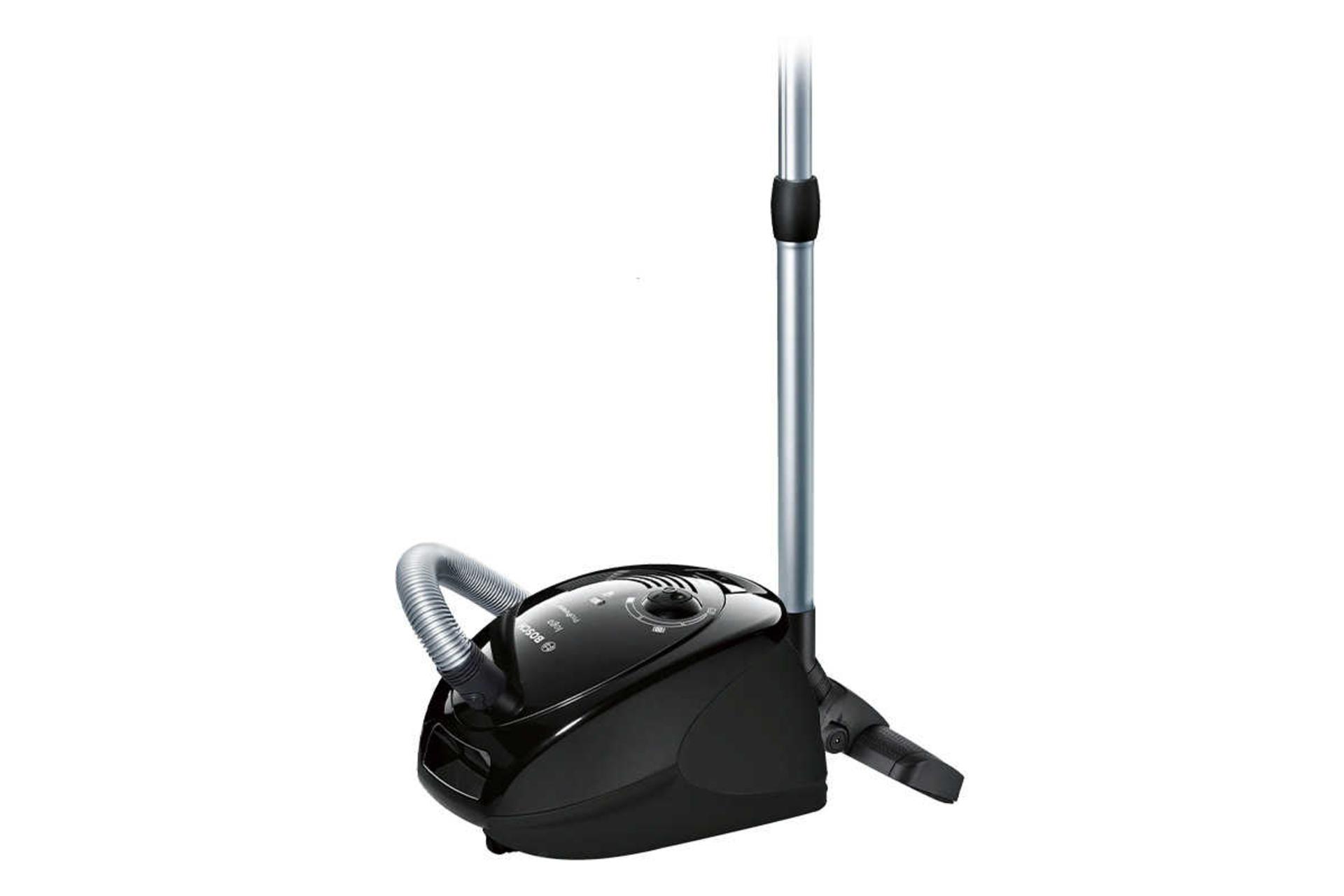 نمای سمت راست جاروبرقی بوش BSG6A212 به همراه لوله