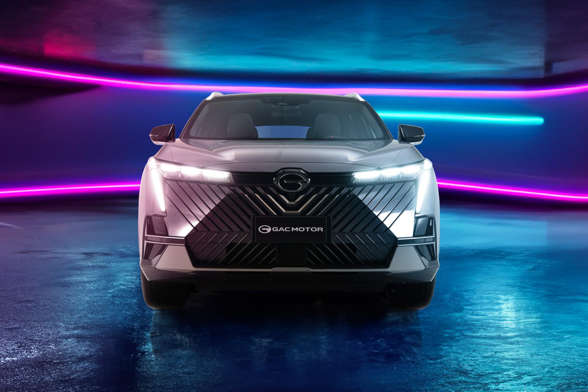 جی ای سی امکو GAC Emkoo 2022 نمای جلو و جلو پنجره