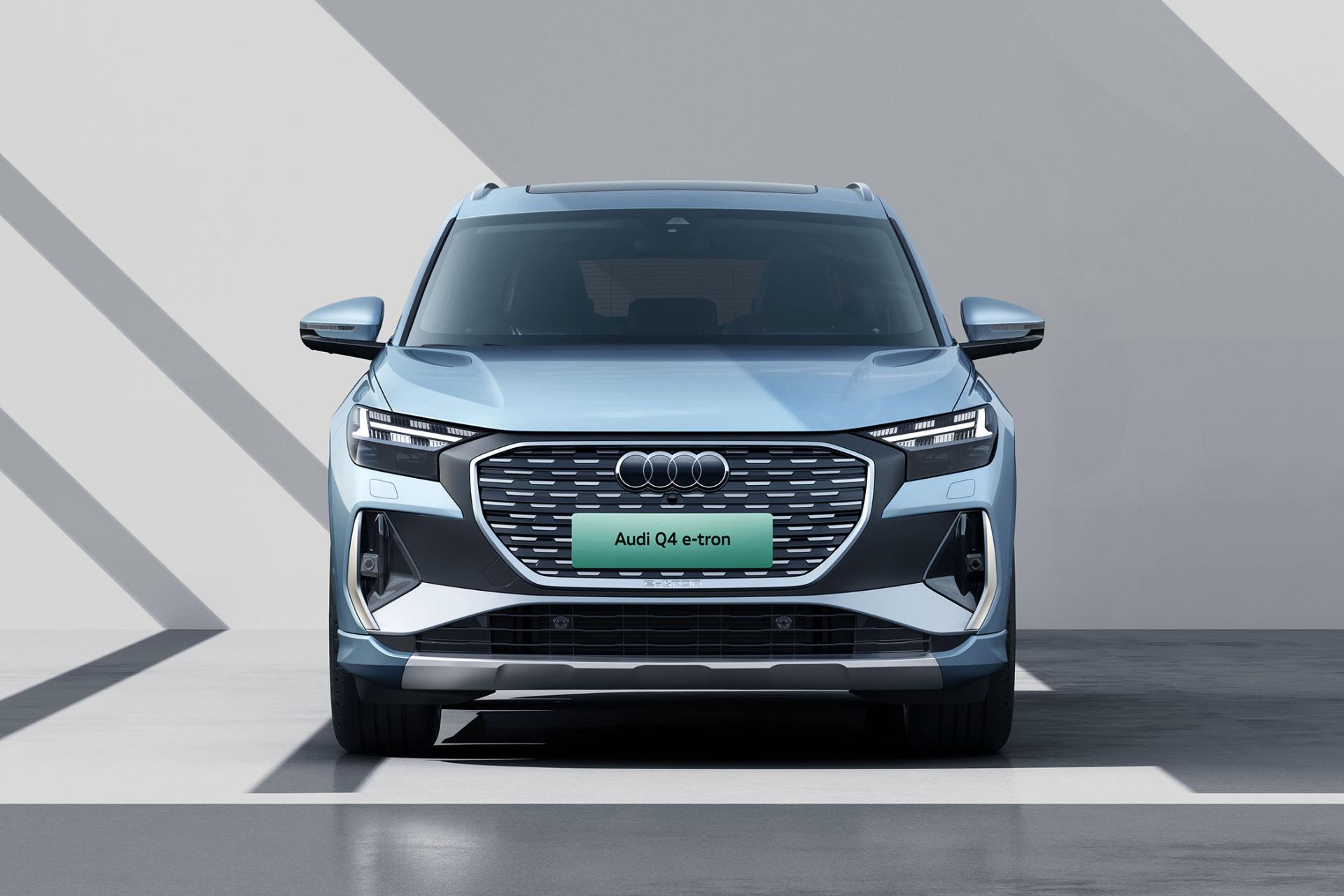 خودرو آئودی Audi Q4 50 e-tron نمای جلو