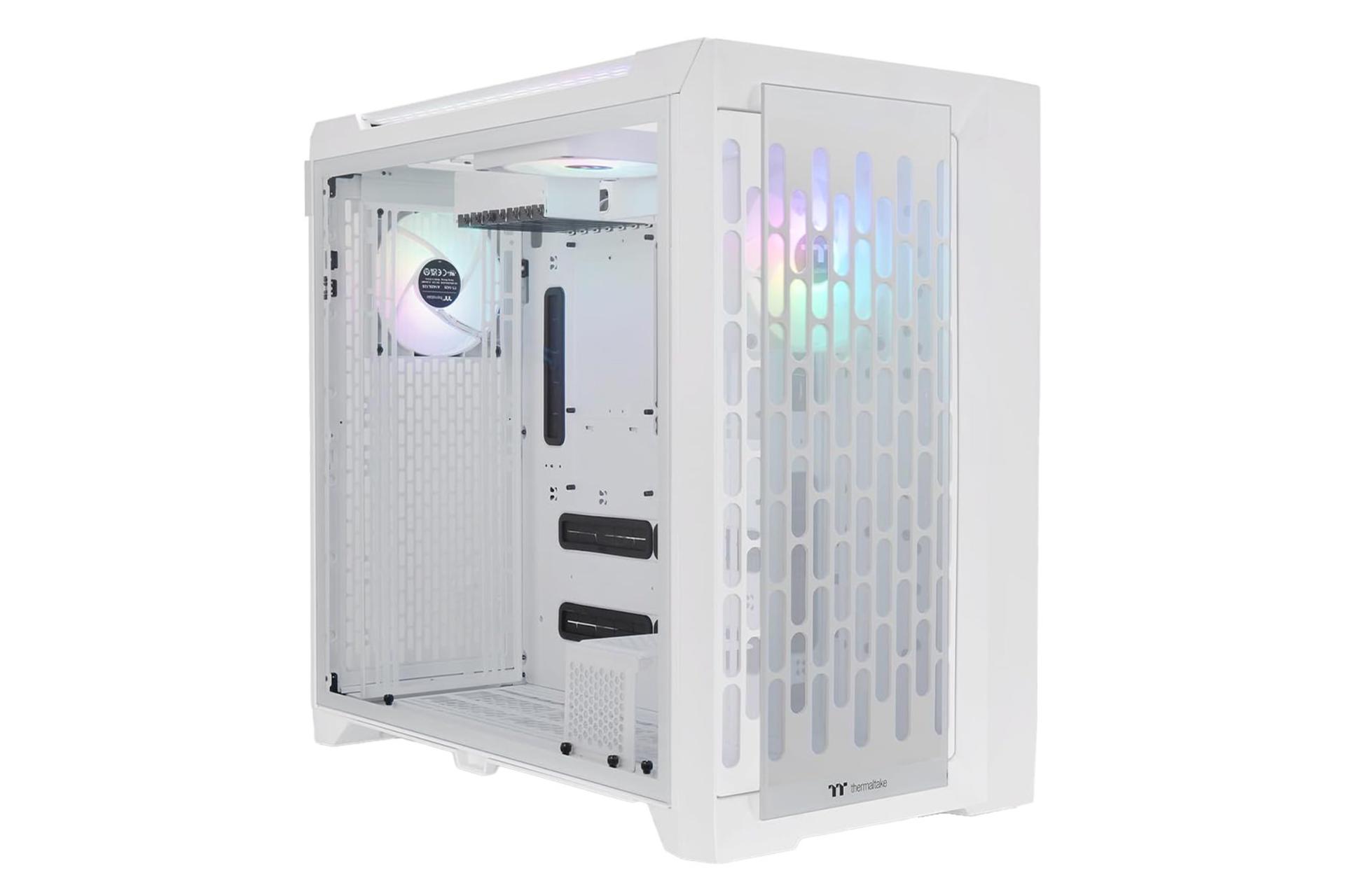 نمای نیمرخ کیس کامپیوتر ترمالتیک CTE C750 TG ARGB با نمایش پنل جلو و کناری رنگ سفید