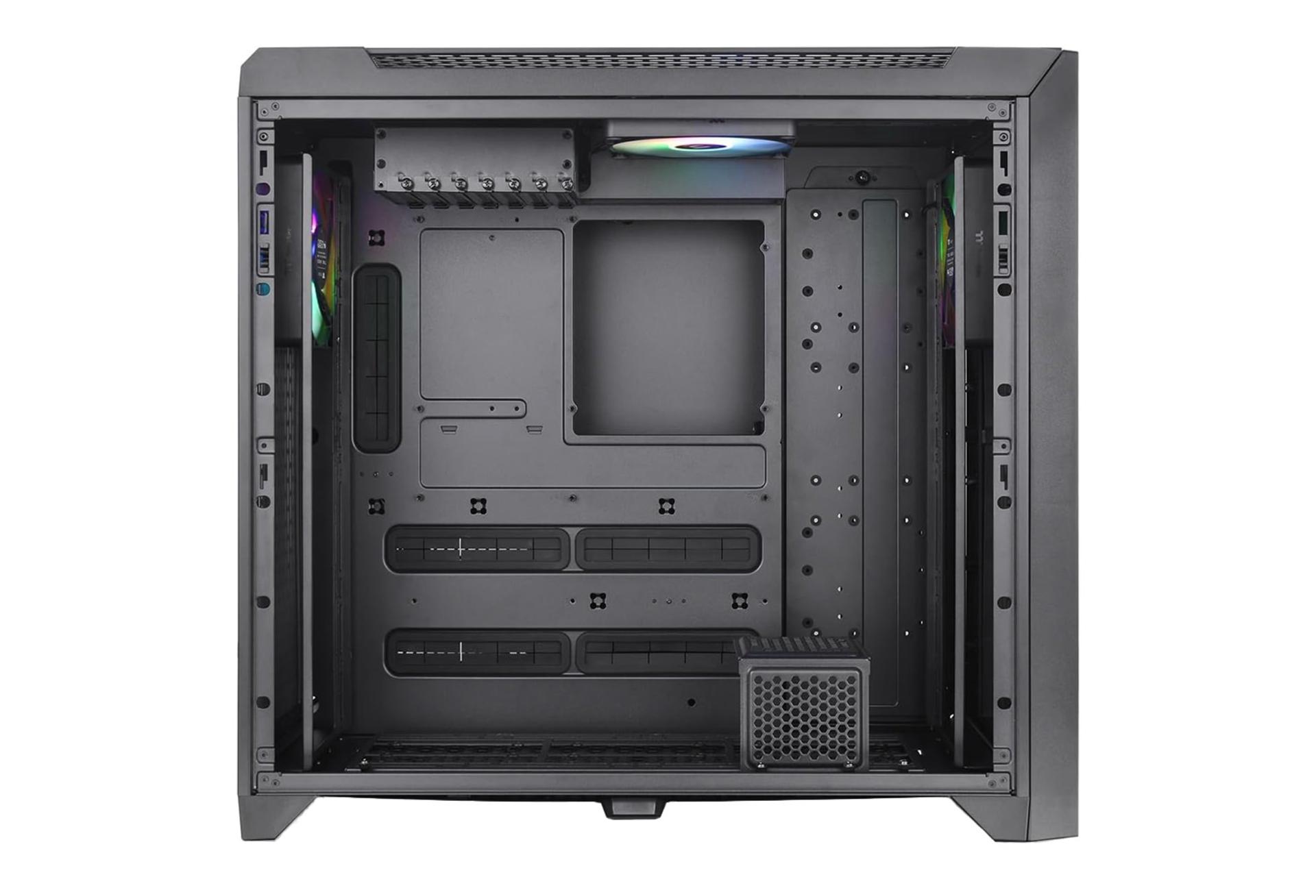 نمای داخلی پنل سمت چپ کیس کامپیوتر ترمالتیک CTE C750 TG ARGB با نمایش محل نصب مادربرد رنگ مشکی