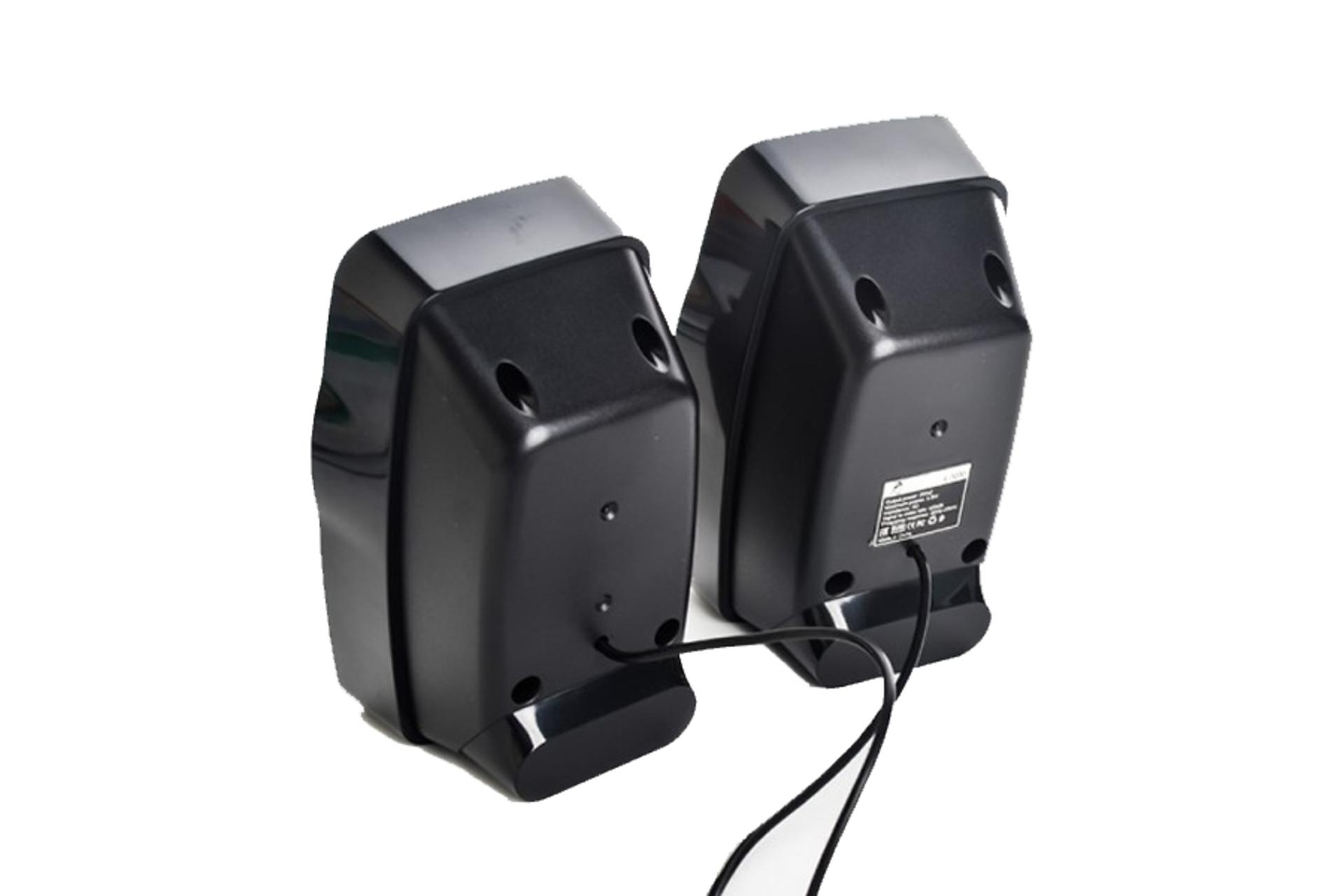 نمای پشت و بدنه اسپیکر پی نت L-3030