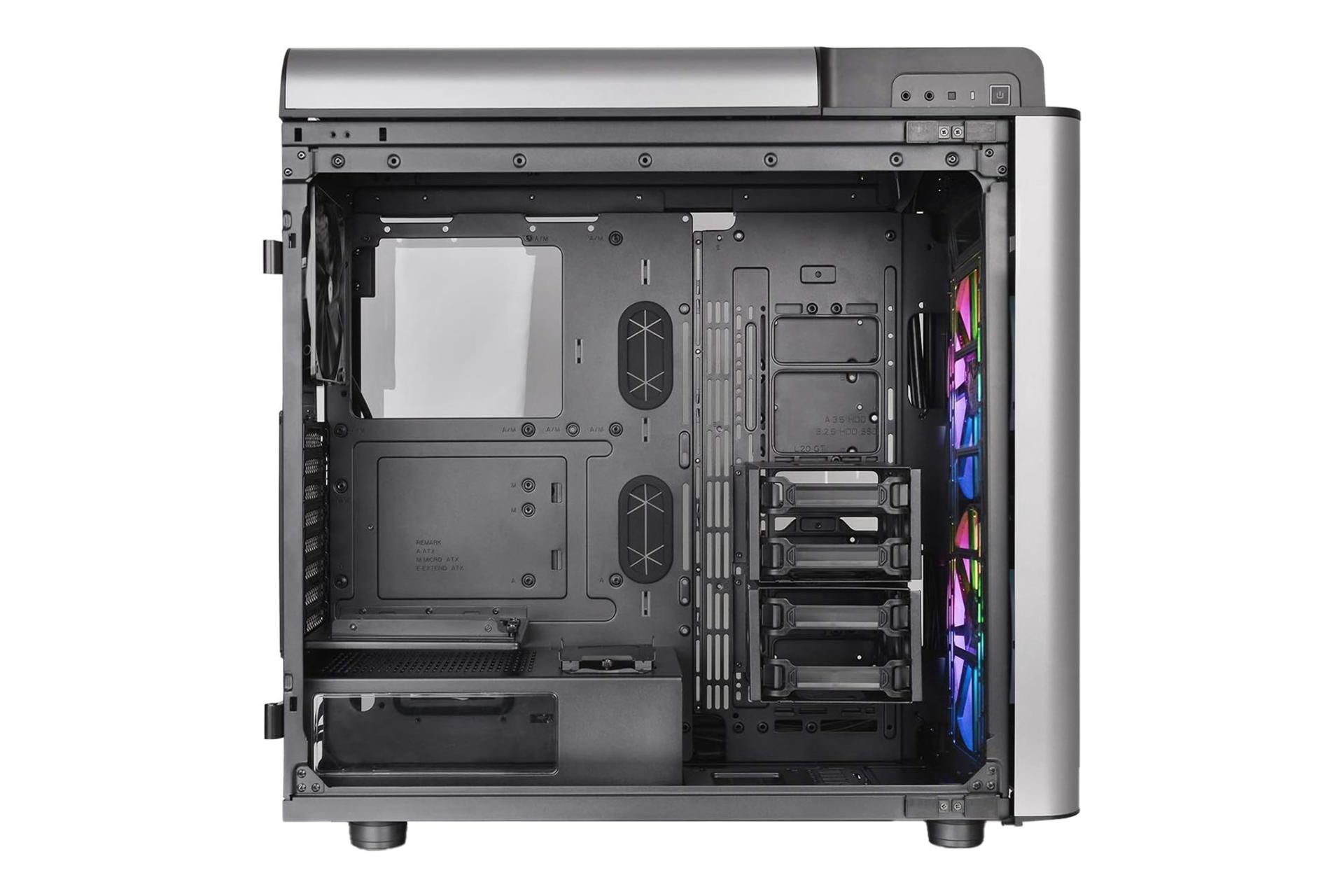 نمای داخلی پنل سمت چپ کیس کامپیوتر ترمالتیک Level 20 GT ARGB با نمایش محل نصب مادربرد و براکت HDD