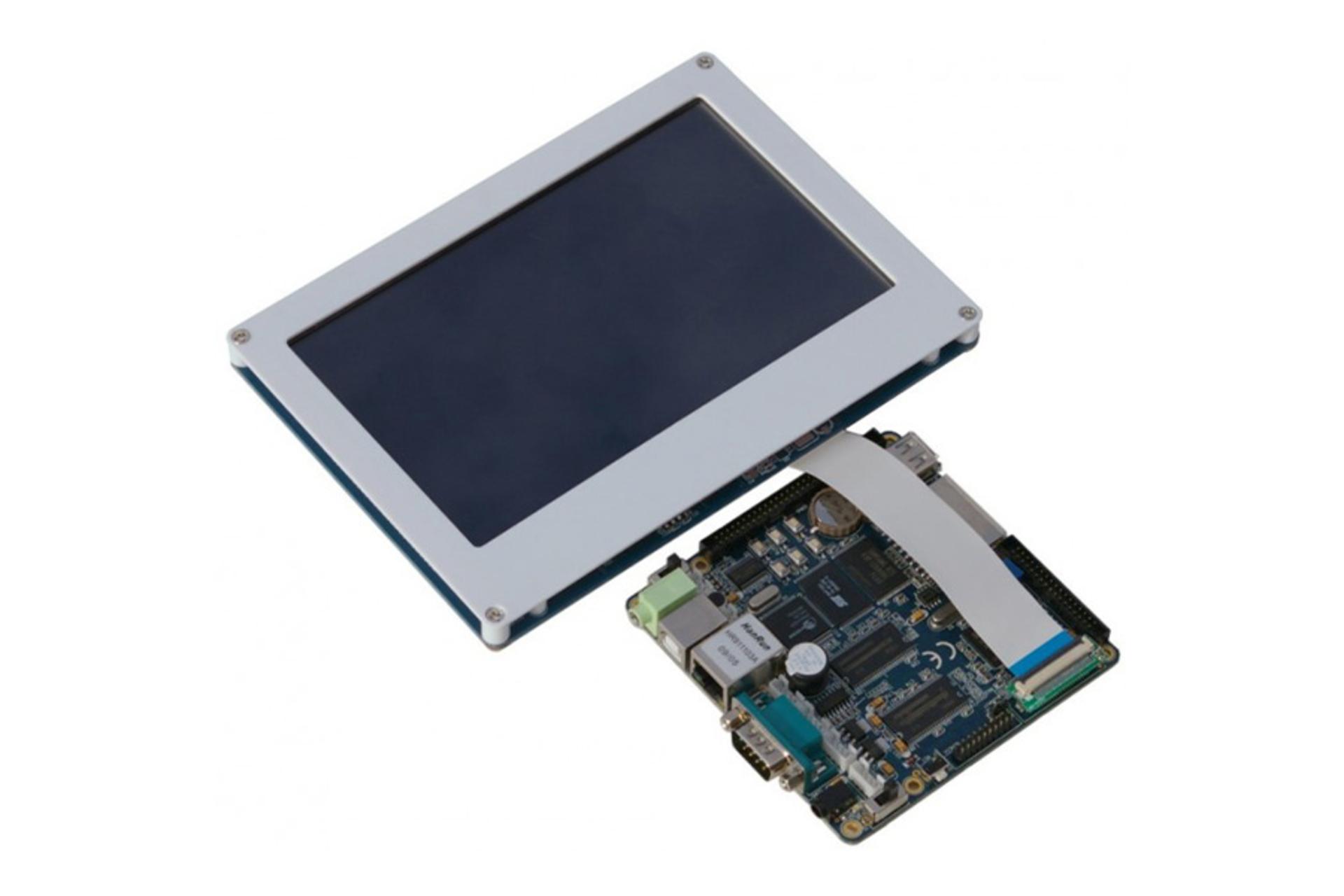 نمای نیمرخ کامپیوتر کوچک Mini2440 فرندلی الک با نمایش بورد و نمایشگر