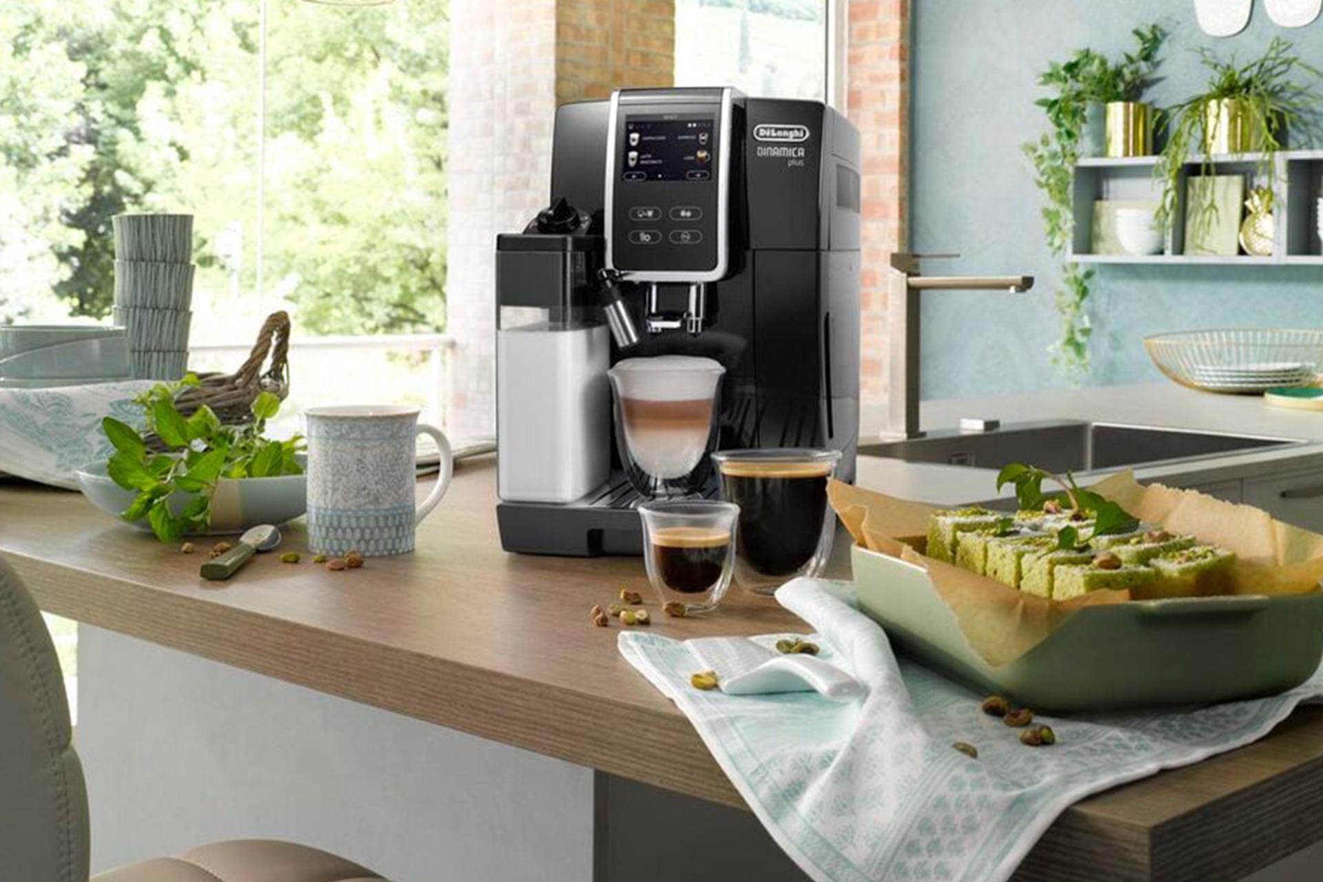 نمای کناری اسپرسو ساز دلونگی Delonghi Dinamica Plus 70.B