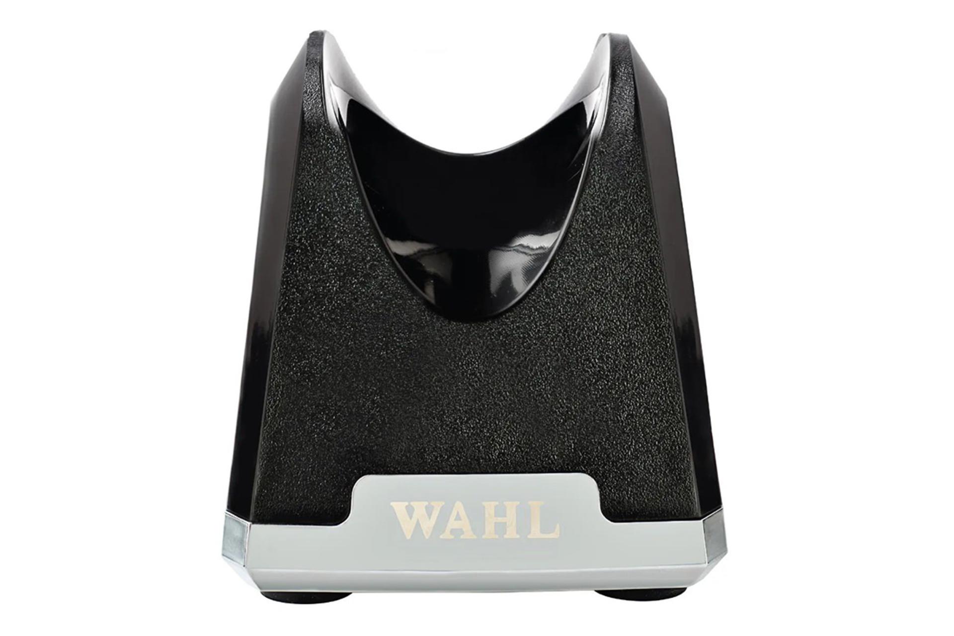 ماشین اصلاح و ریش تراش وال Wahl Cordless Detailer Li نمای پایه شارژ