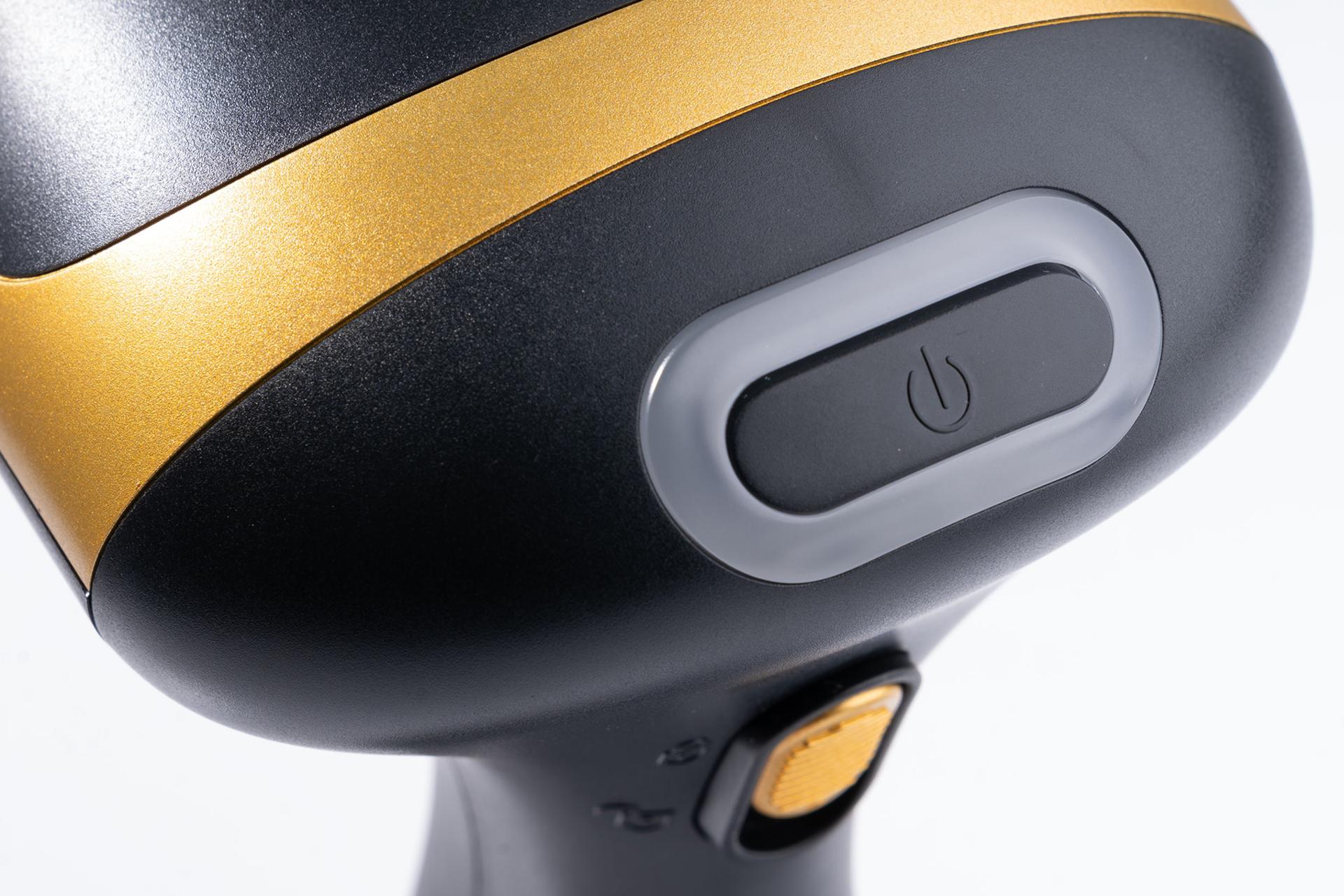 بخارگر دستی فکر Fakir FGS-0023 نمای دکمه روشن و خاموش