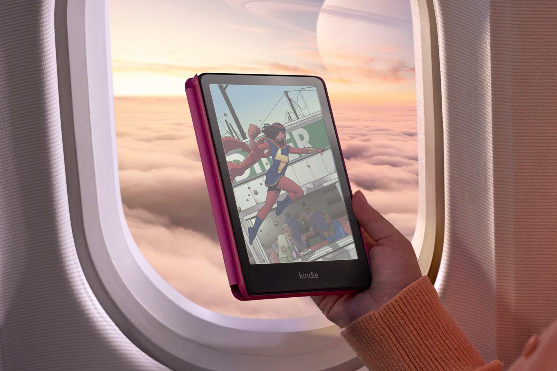 کتابخوان آمازون Amazon Kindle Colorsoft Signature Edition در حالت شب