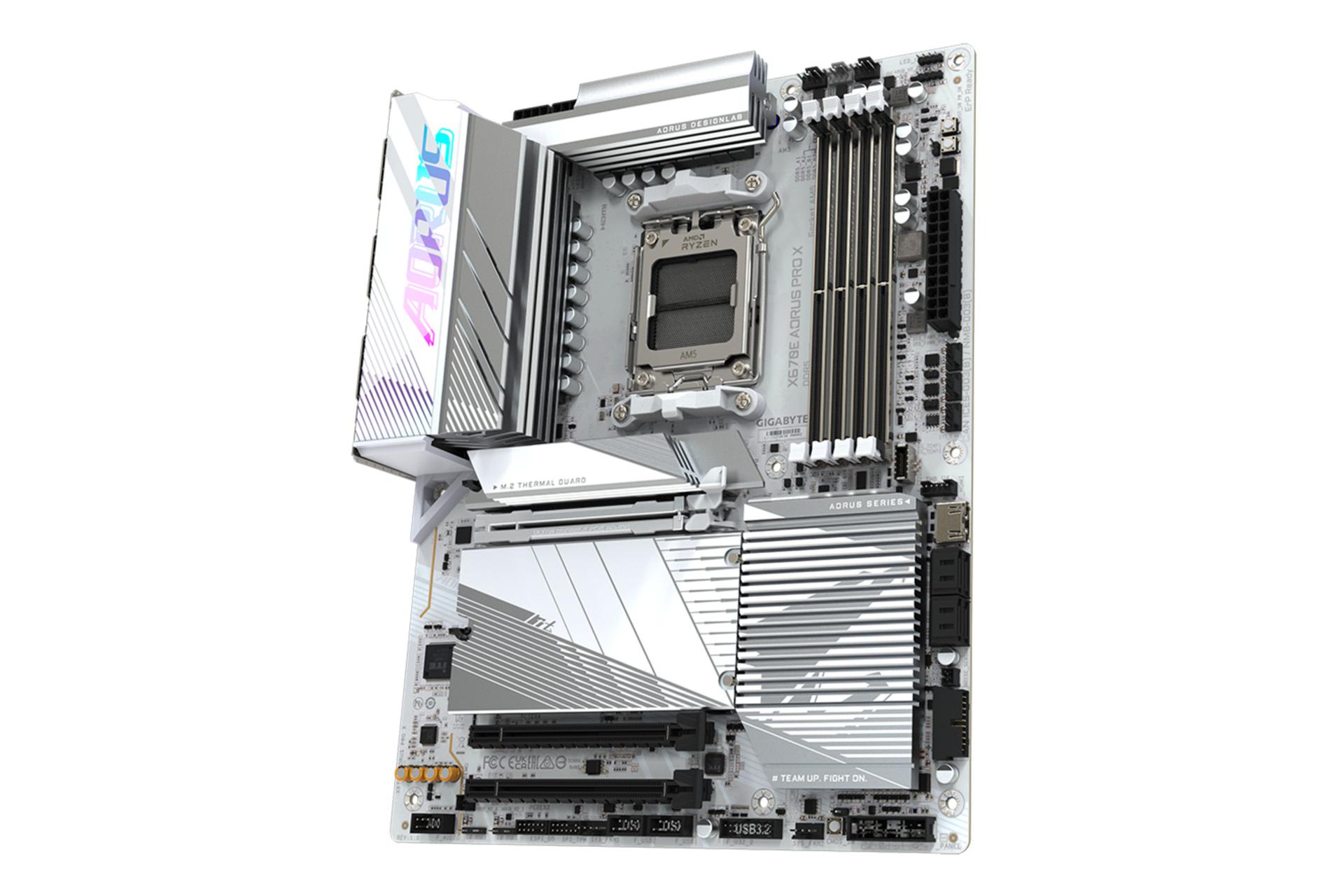 نمای کناری مادربرد گیگابایت GIGABYTE X670E AORUS PRO X