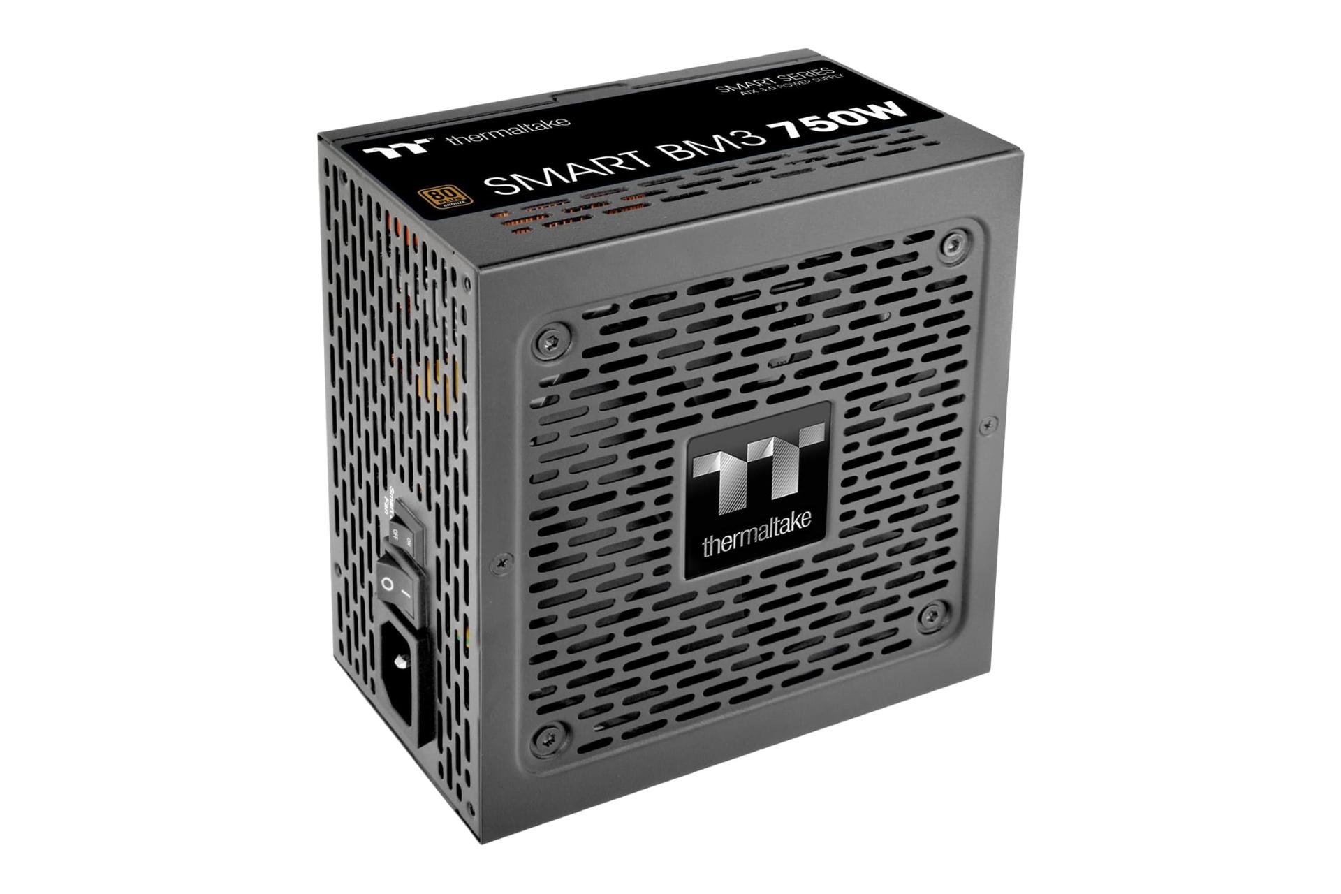 نمای نیمرخ پاور کامپیوتر ترمالتیک Smart BM3 با توان 750 وات با نمایش لوگو و سوییچ برق پنل پشت