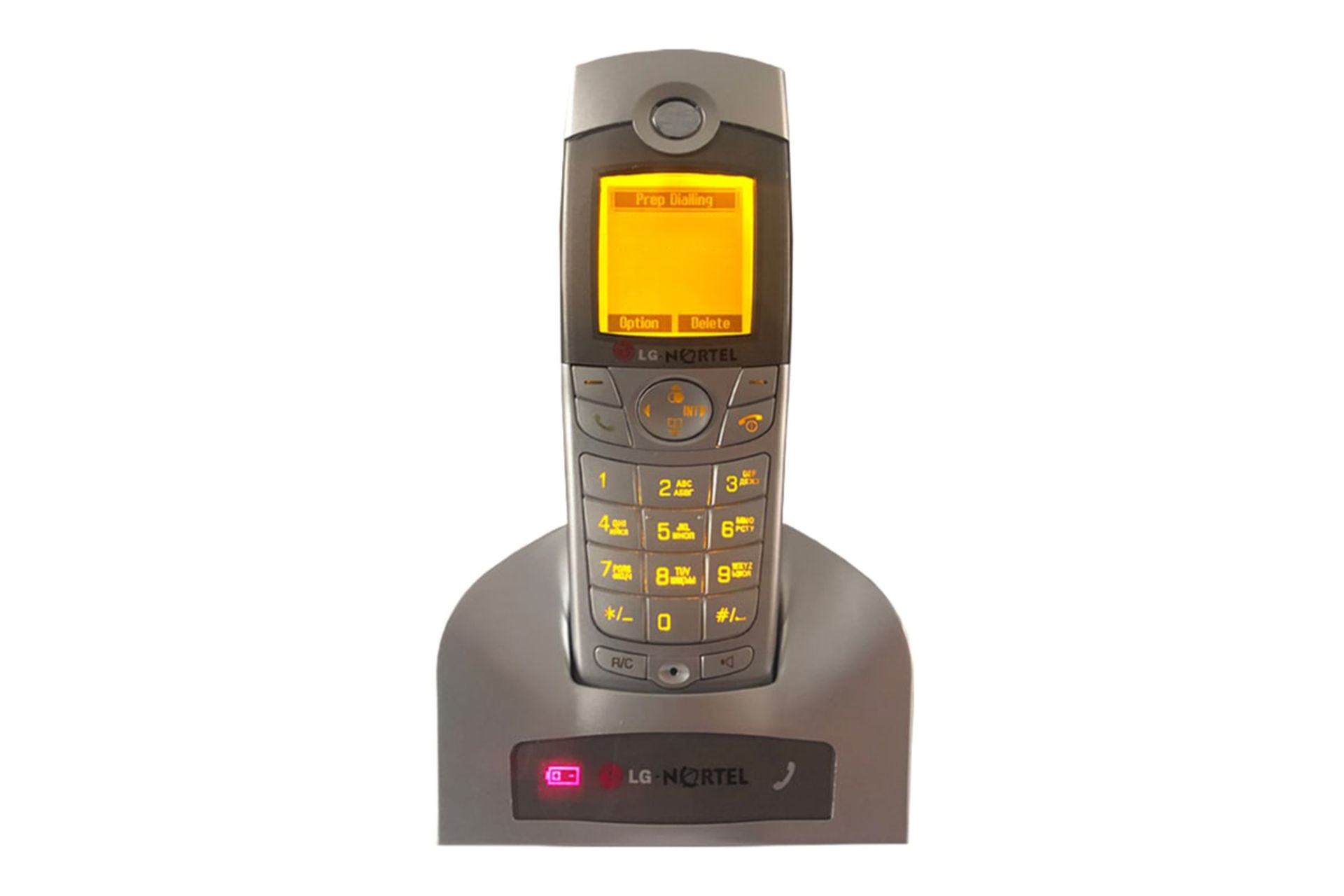 نمای رو به روی تلفن ال جی GT-7161 با نمایش پایه اصلی و گوشی بی سیم