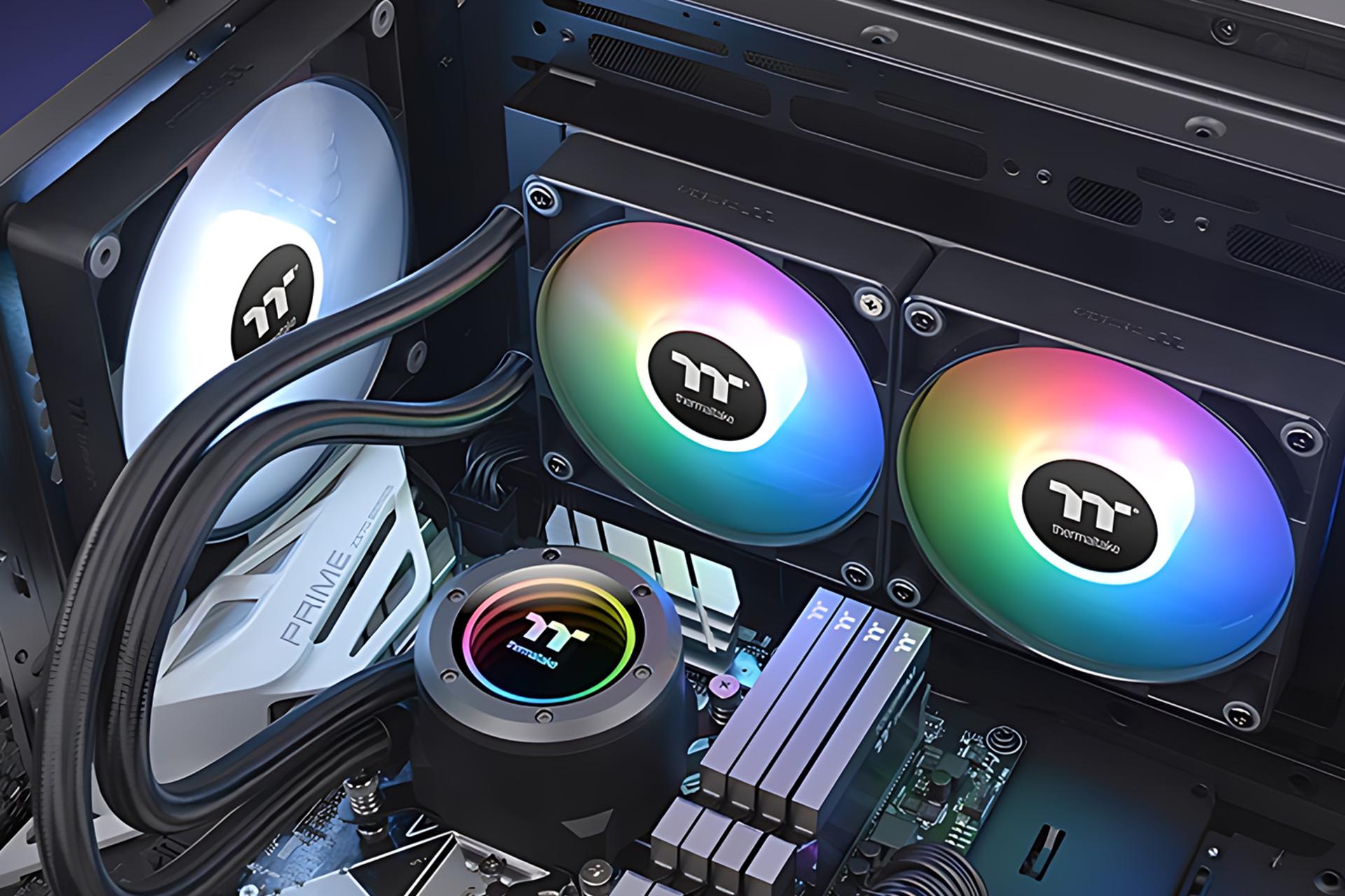 نمای نصب شده خنک کننده مایع ترمالتیک Thermaltake TH240 V2 ARGB