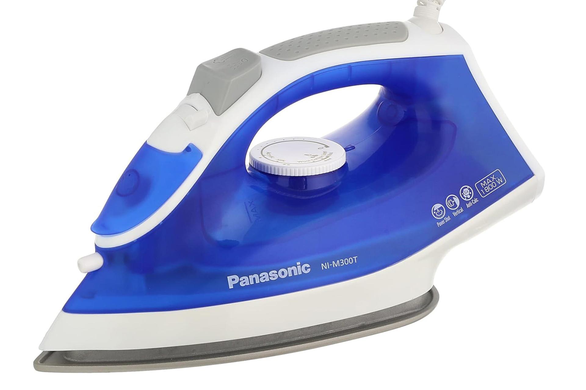 اتو بخار پاناسونیک Panasonic NI-M300T رنگ آبی نمای جلو