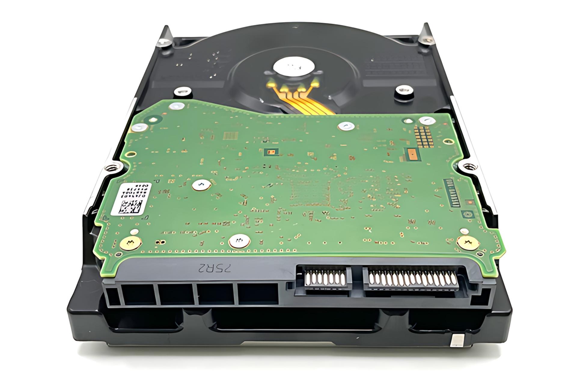 محل اتصال کابل های هارد دیسک هیتاچی TwinMOS HUH721010ALE601 3.5 Inch 10TB