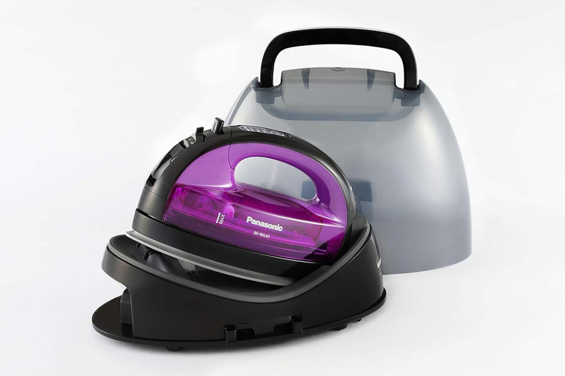 اتو بخار فیلیپس Panasonic NI-WL41 نمای پایه و محفظه حمل