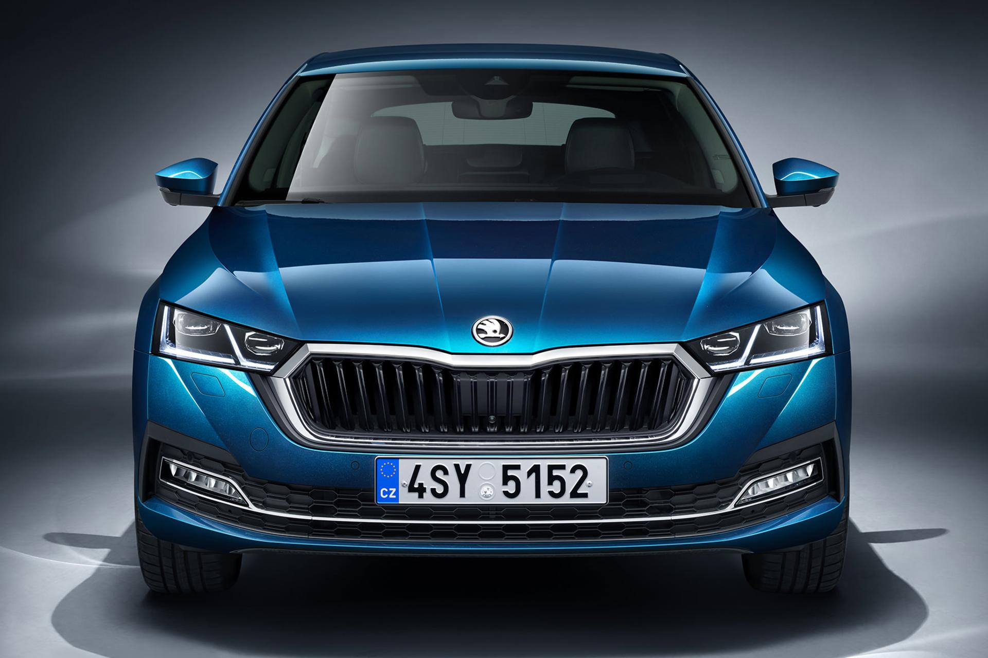اشکودا اکتاویا Skoda Octavia 2023 نمای جلوپنجره