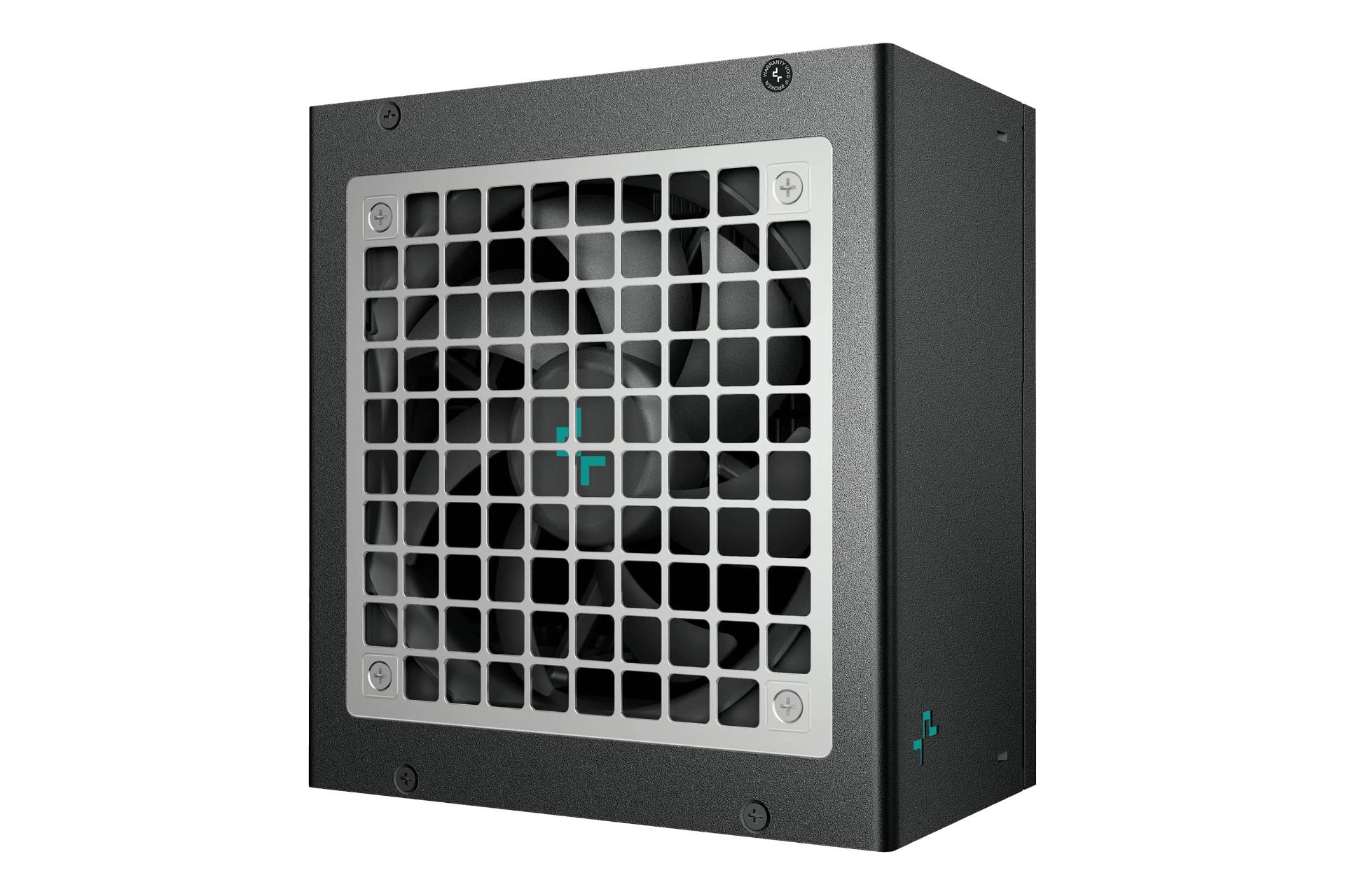 نمای نیمرخ پاور کامپیوتر دیپ کول PX1000P با توان 1000 وات با نمایش پنل کناری، فن و لوگو