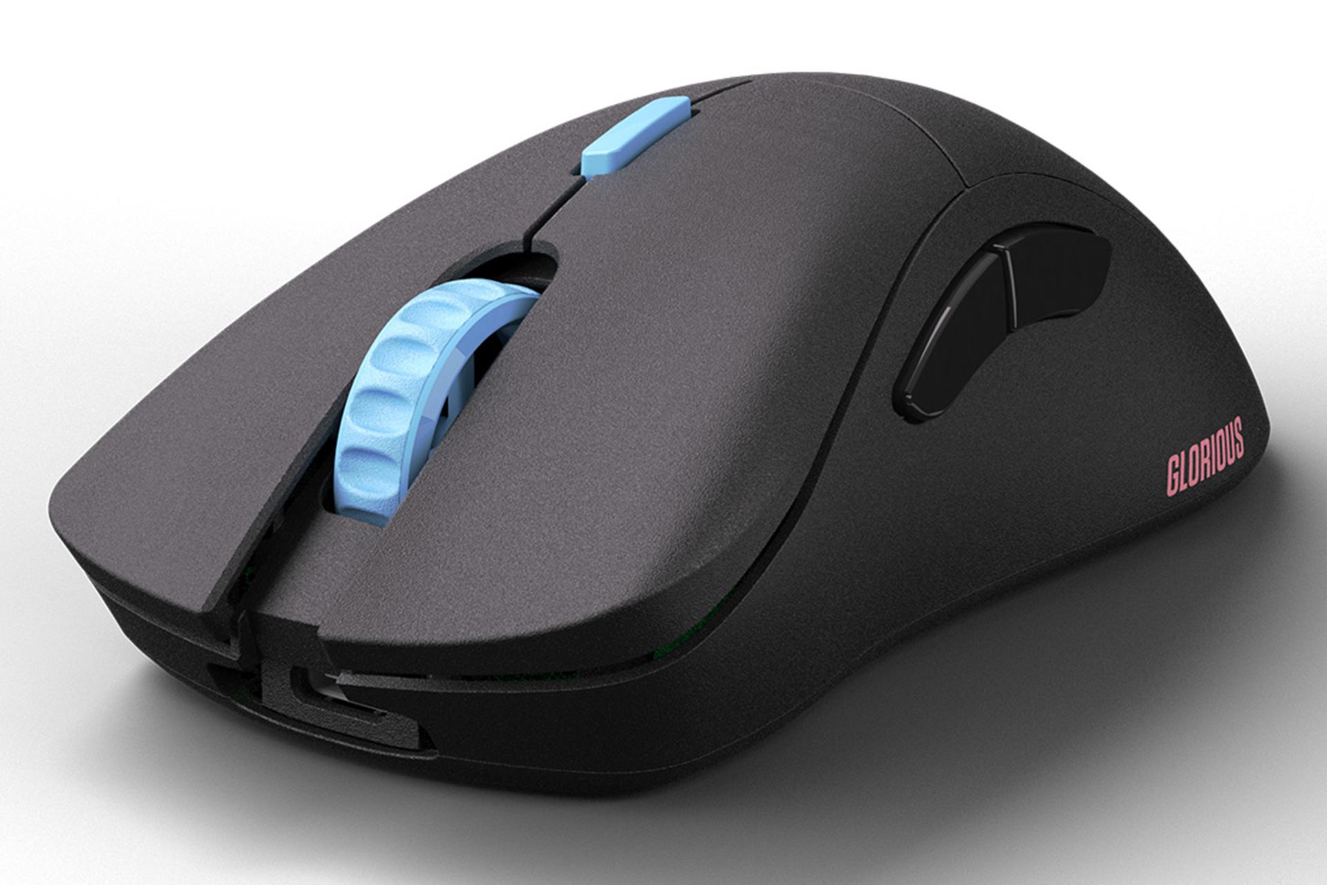 نمای جلوی ماوس گلوریوس Glorious D PRO