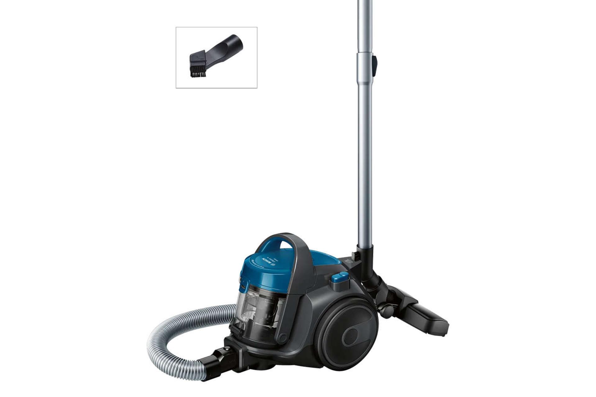 نمای سمت راست جاروبرقی بوش BGS05A220 به همراه پارویی