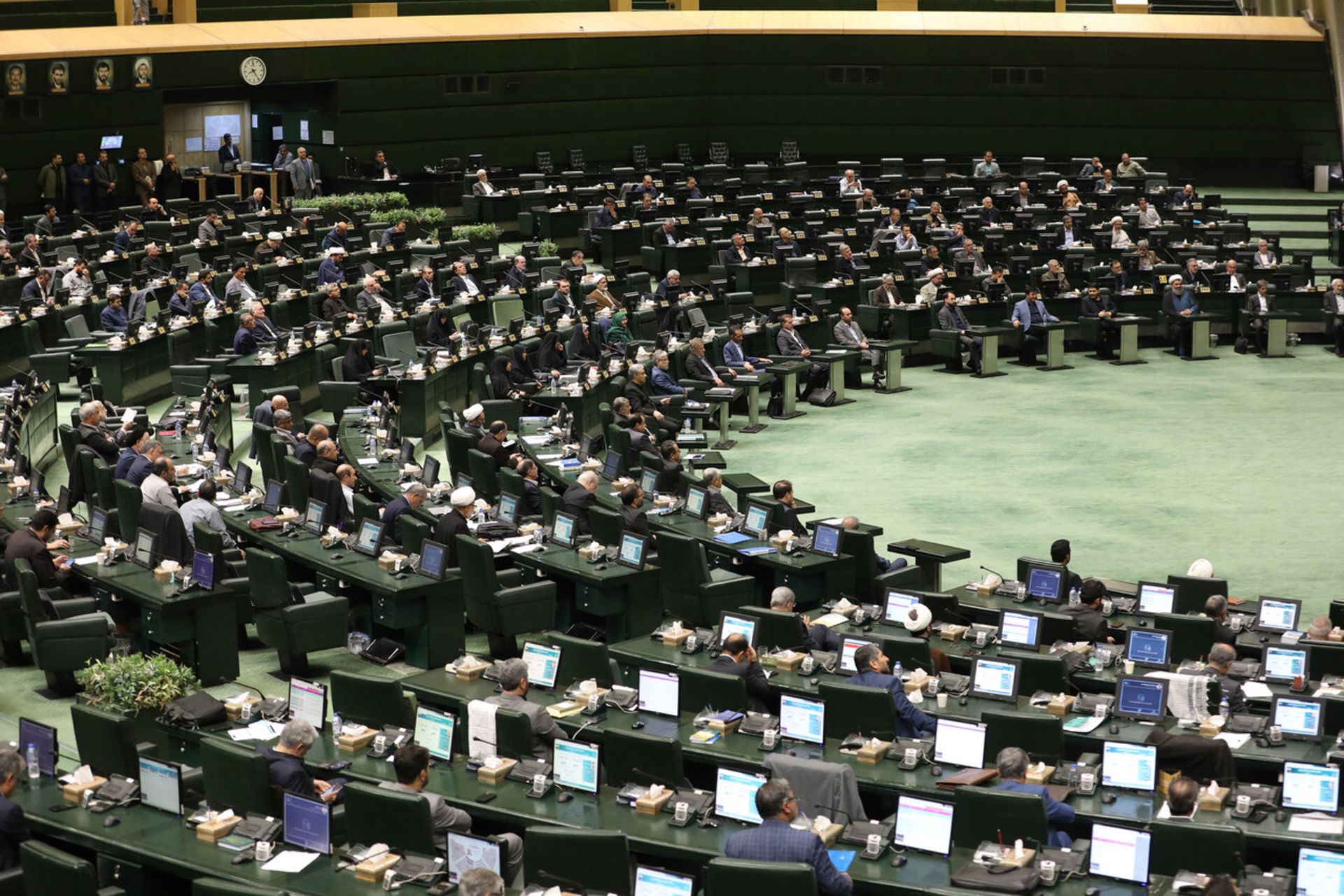 صحن مجلس شورای اسلامی