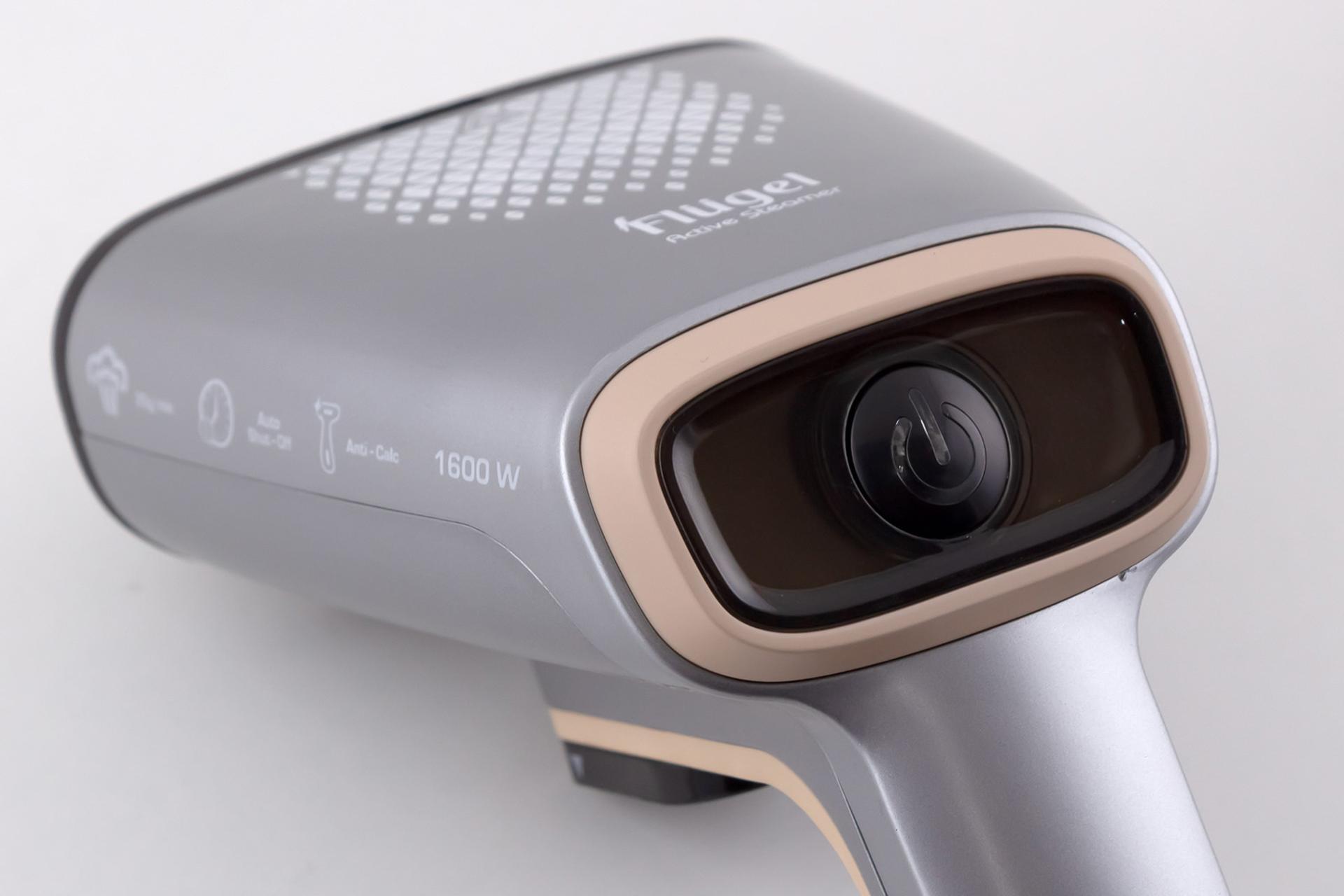 بخارگر دستی فلوگل Flugel HS050-6196 نمای پشت سری و دکمه روشن و خاموش