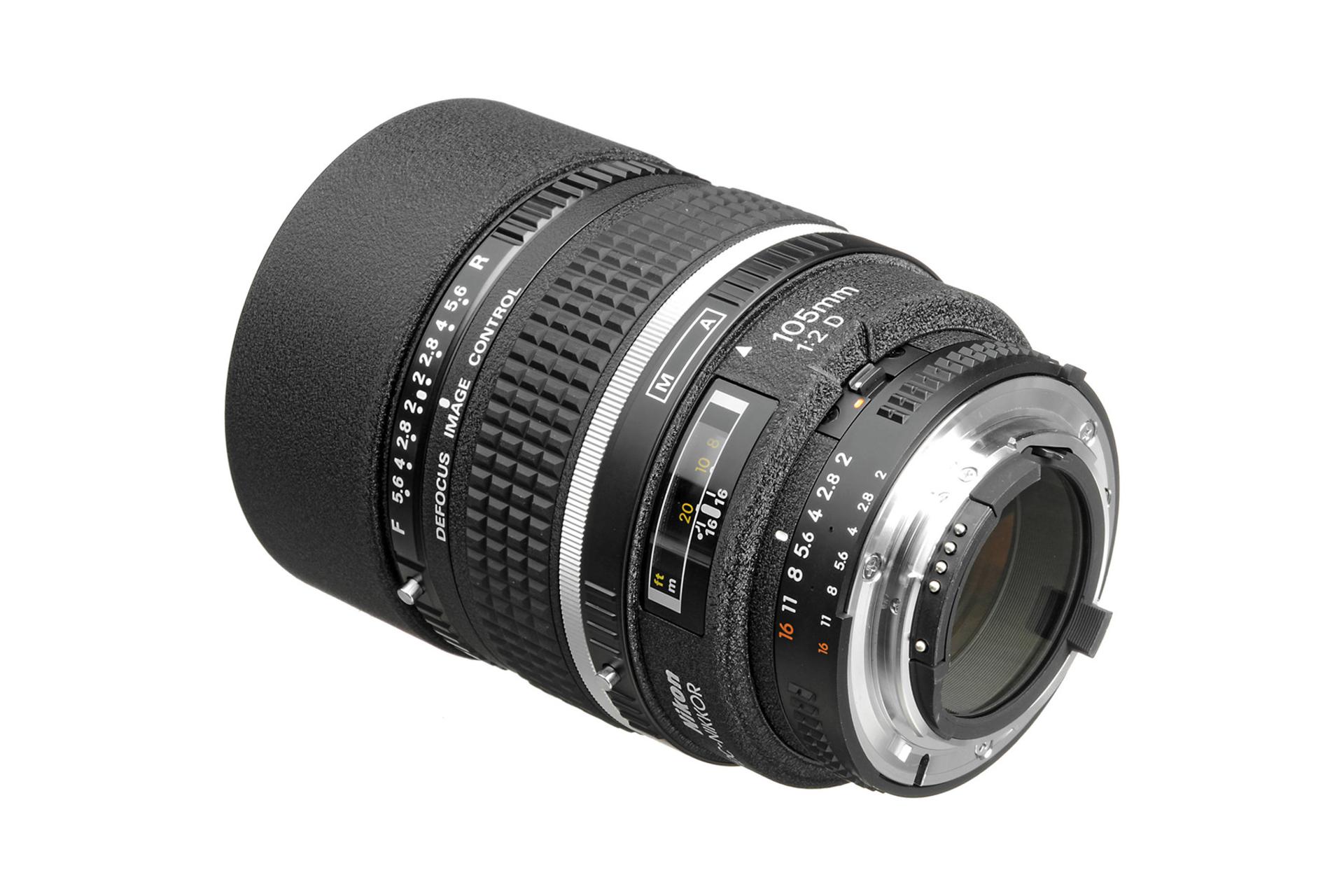 لنز نیکون Nikon AF Nikkor 105mm f/2D DC نمای پشت و مانت اتصال