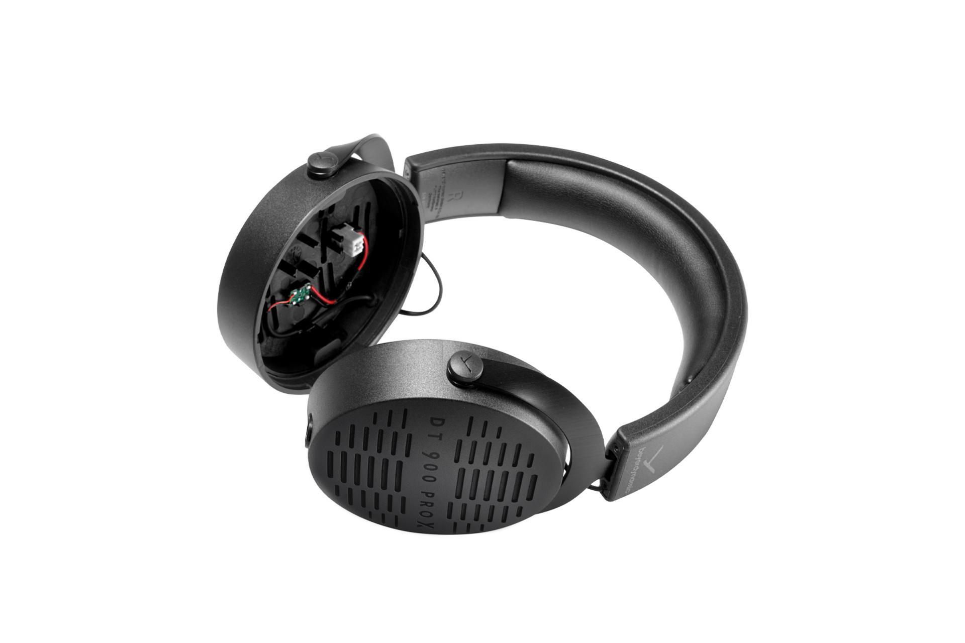 نمای داخل هدفون بیرداینامیک DT 900 PRO X