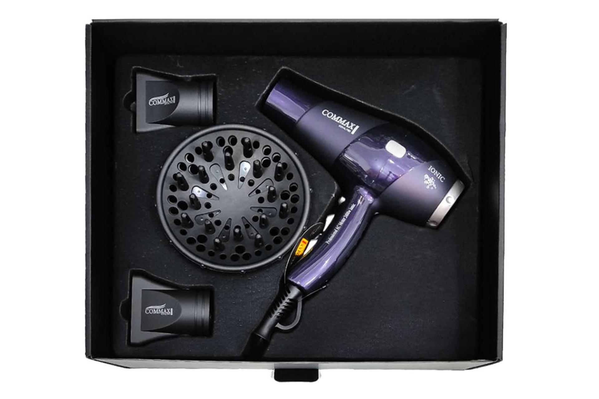 نمای بالای سشوار کوماکس CR-7770 به همراه سری متمکزکننده