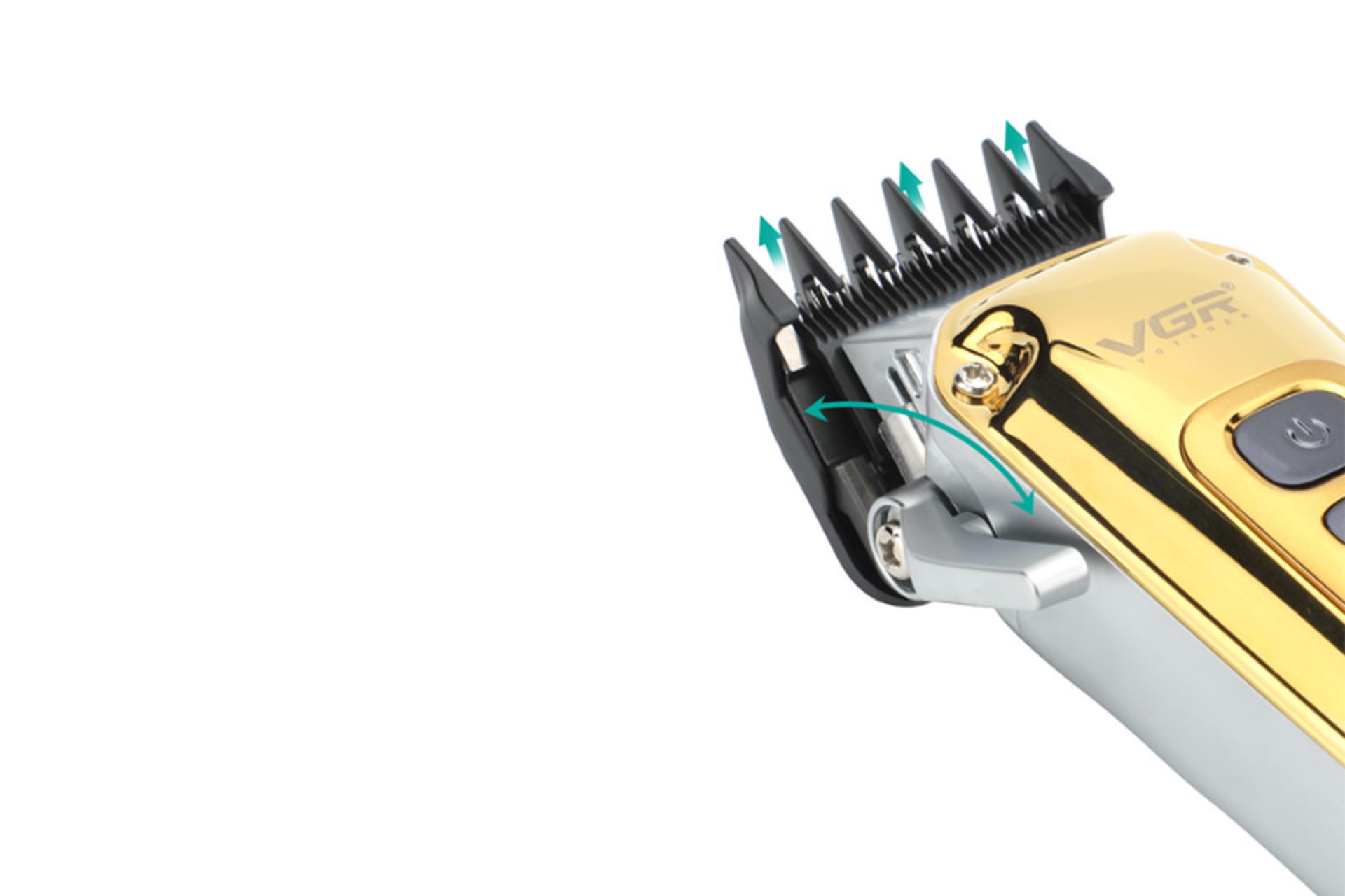 ماشین اصلاح و ریش تراش وی جی آر VGR V-006 نمای نزدیک تیغه