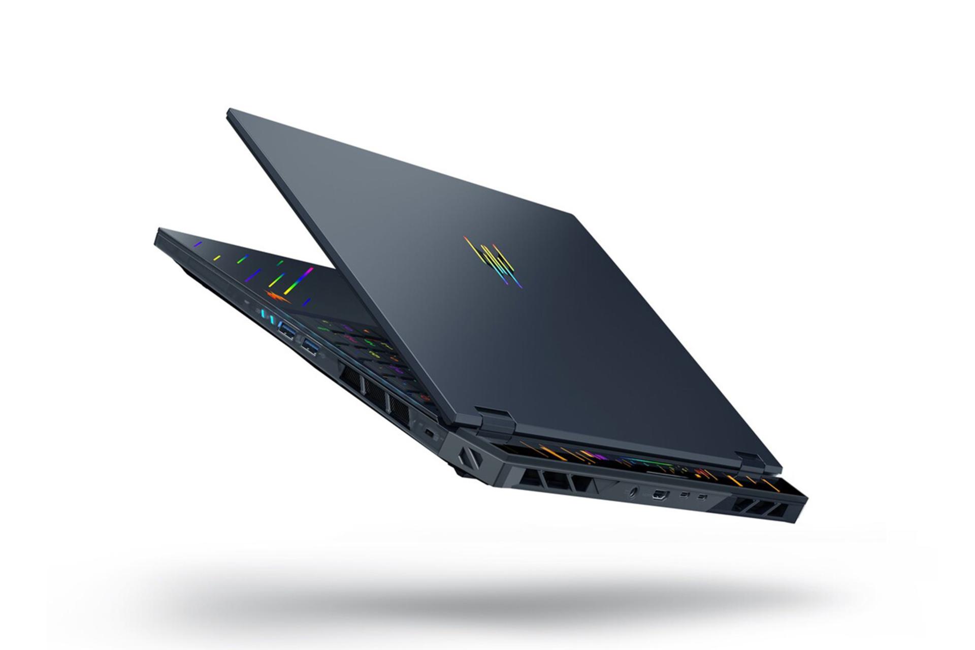 لپ تاپ ایسر Acer Predator Helios 16 AI PH16-73 نمای پشت و درگاه های راست