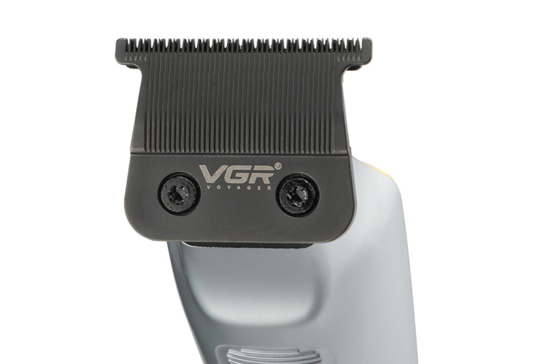ماشین اصلاح و ریش تراش وی جی آر VGR V-931 نمای نزدیک تیغه