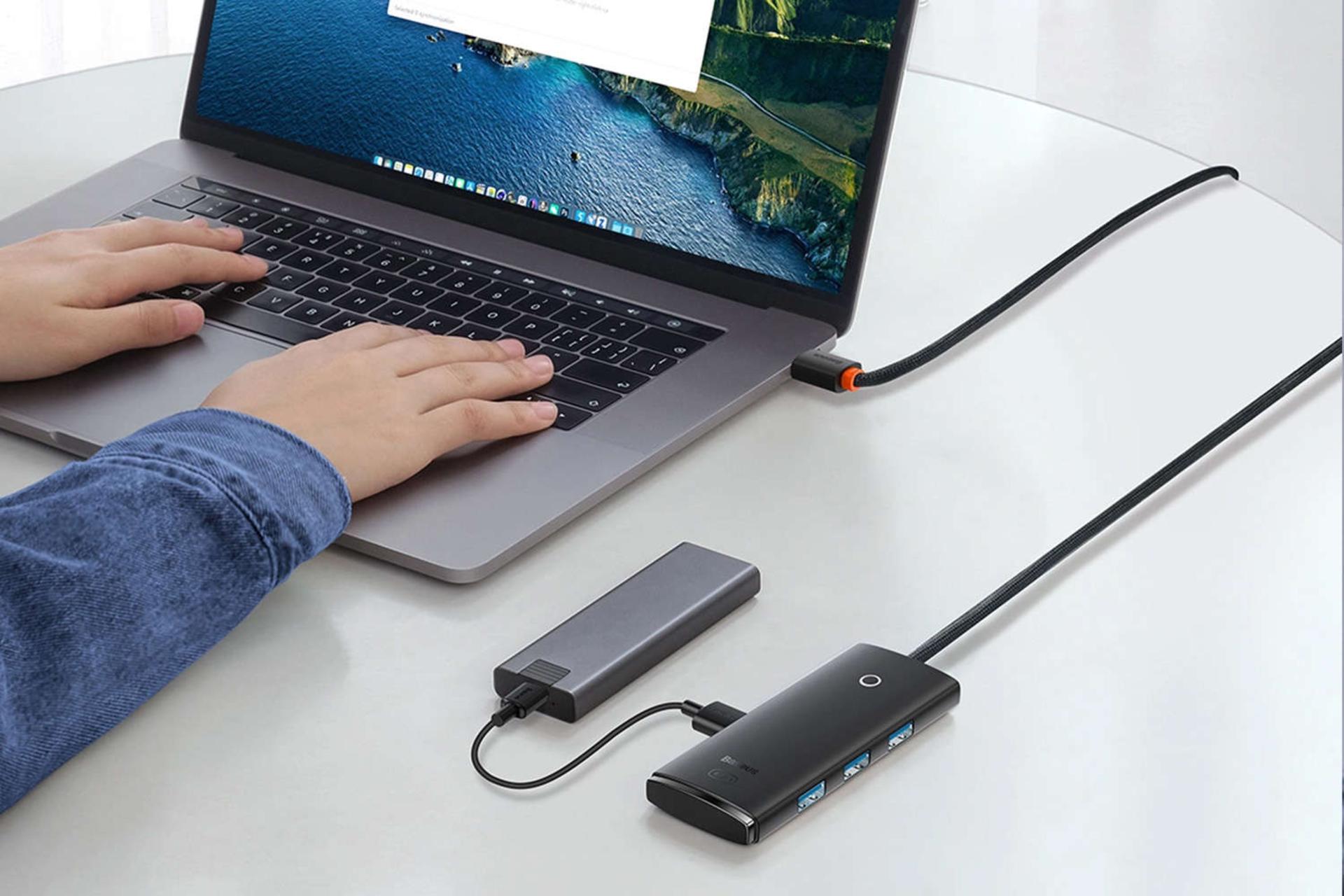 درگاه Type-A هاب USB-A باسئوس 4 پورت مدل WKQX030101