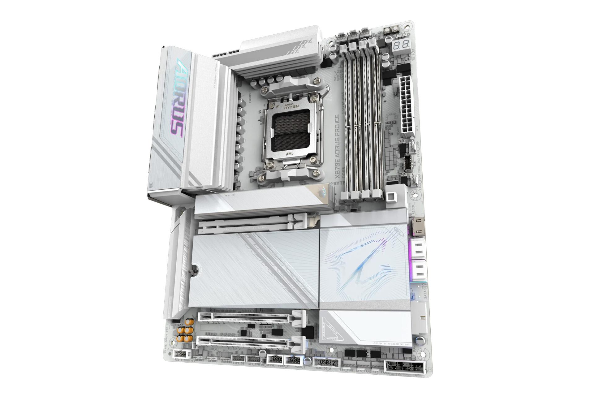 نمای کناری مادربرد گیگابایت GIGABYTE X870E AORUS PRO ICE (rev. 1.0)