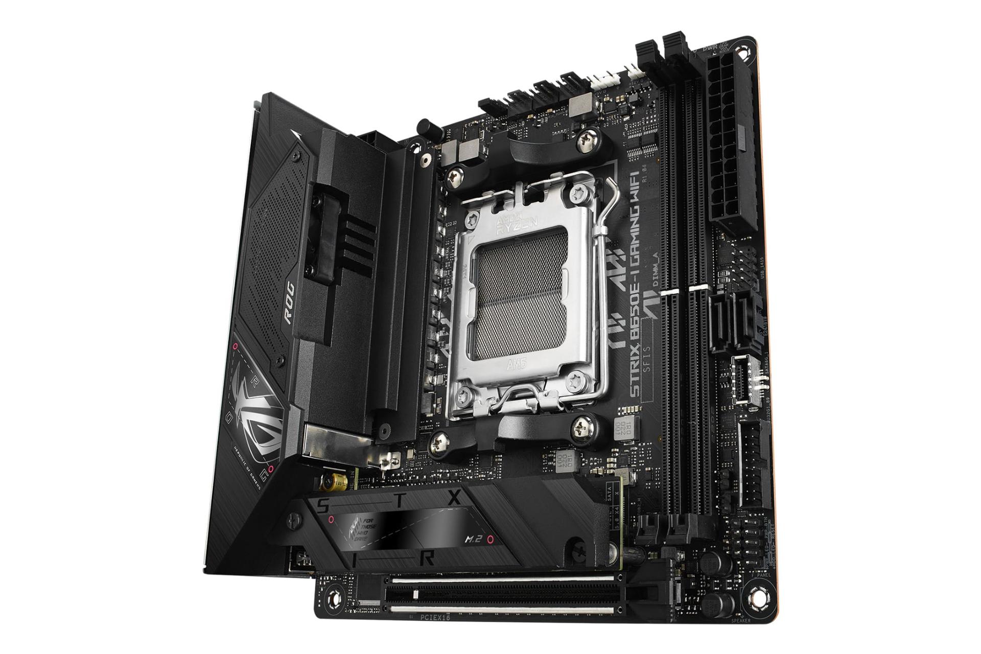 نمای کناری مادربرد ایسوس ASUS ROG STRIX B650E-I GAMING WIFI