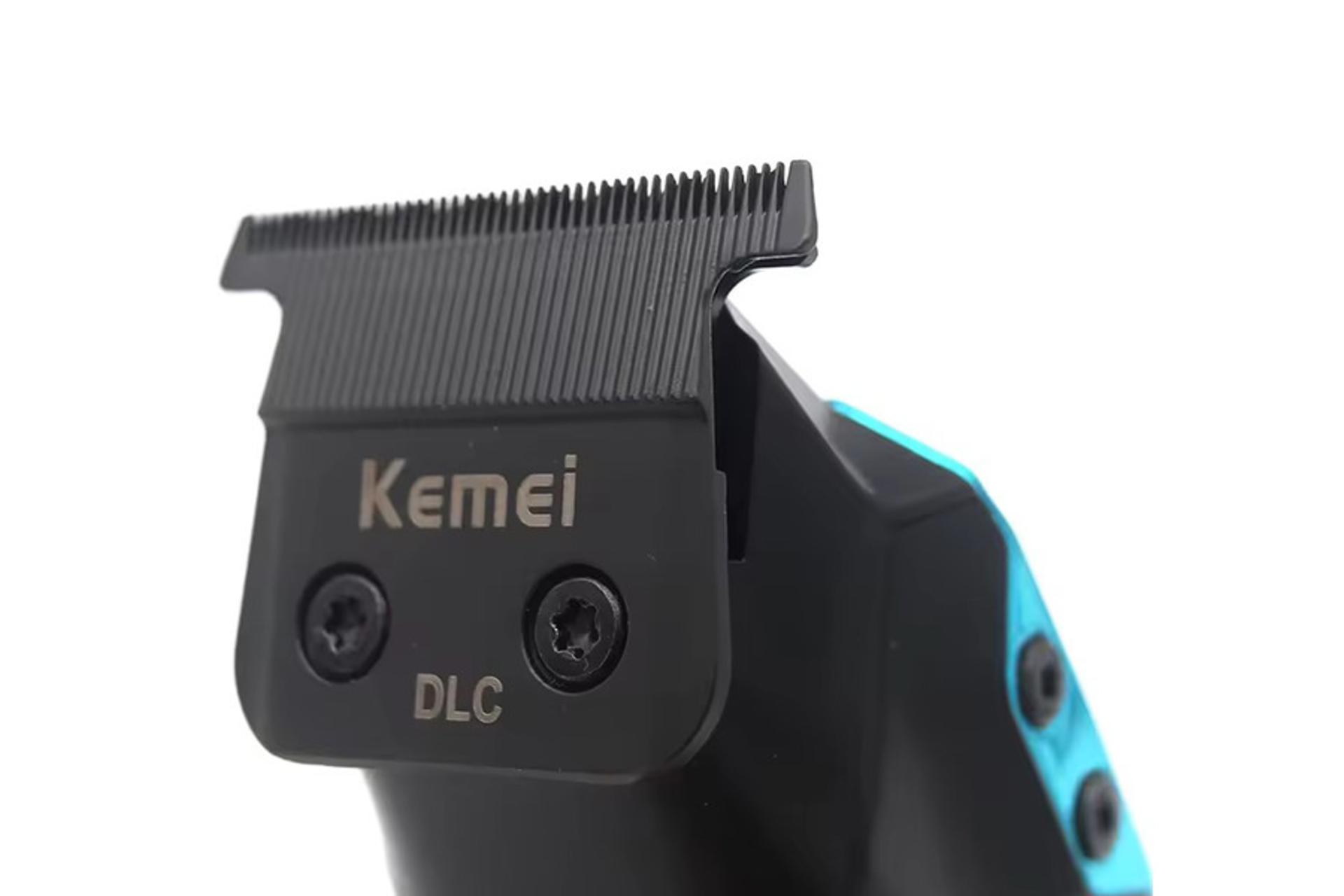 ماشین اصلاح و ریش تراش کیمی Kemei KM-2795 نمای نزدیک تیغه