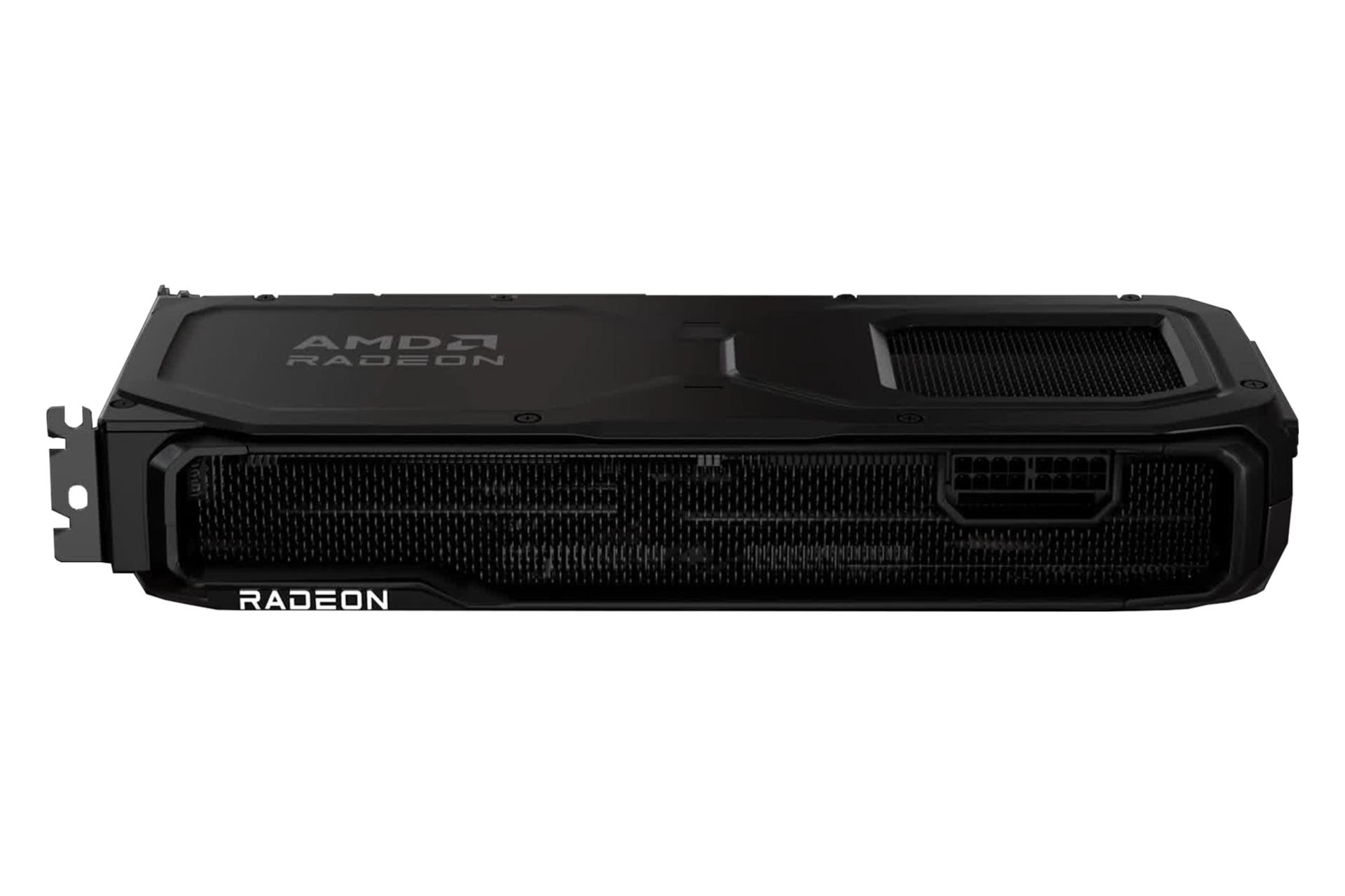 نمای لبه کناری و بک‌پلیت کارت گرافیک AMD رادئون RX 9070 XT با نمایش درگاه‌های برق، هیت‌سینک و لوگو