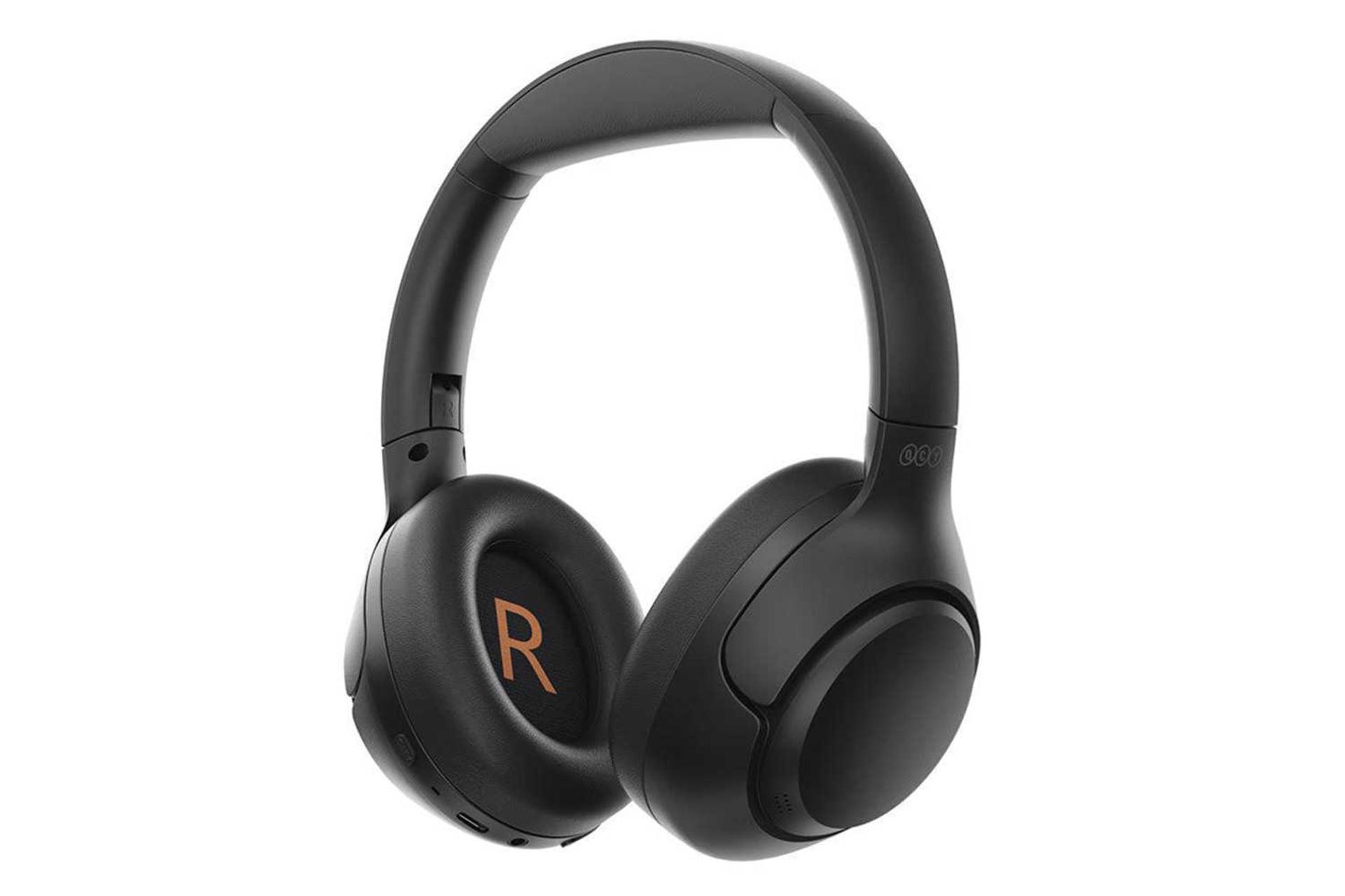 نمای سمت راست هدفون دور گوشی کیو سی وای H3 رنگ مشکی