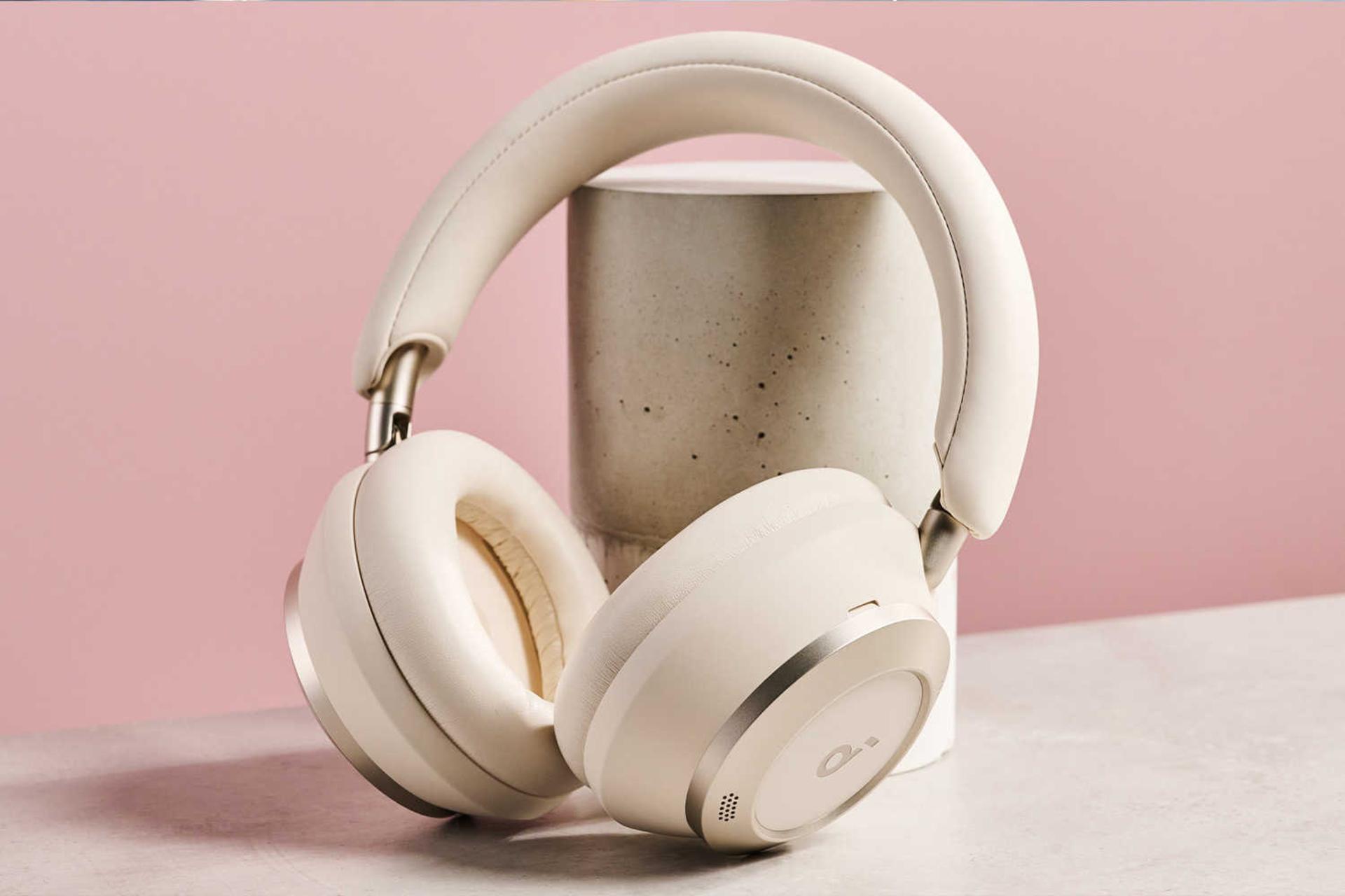 جنس هدفون دور گوشی انکر SoundCore Space One Pro