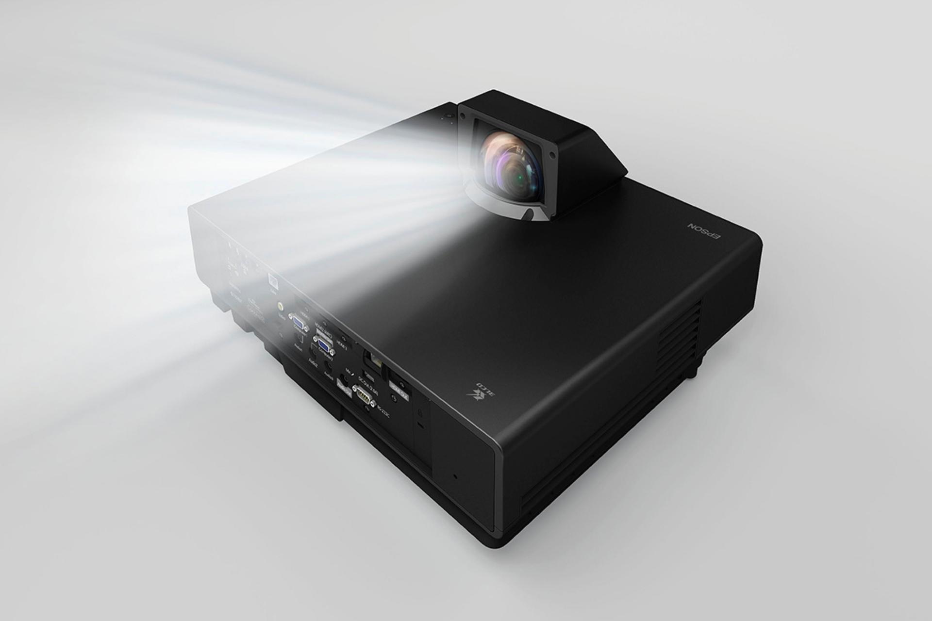 ویدیو پروژکتور اپسون Epson EB-805F نمای جلو و بالا