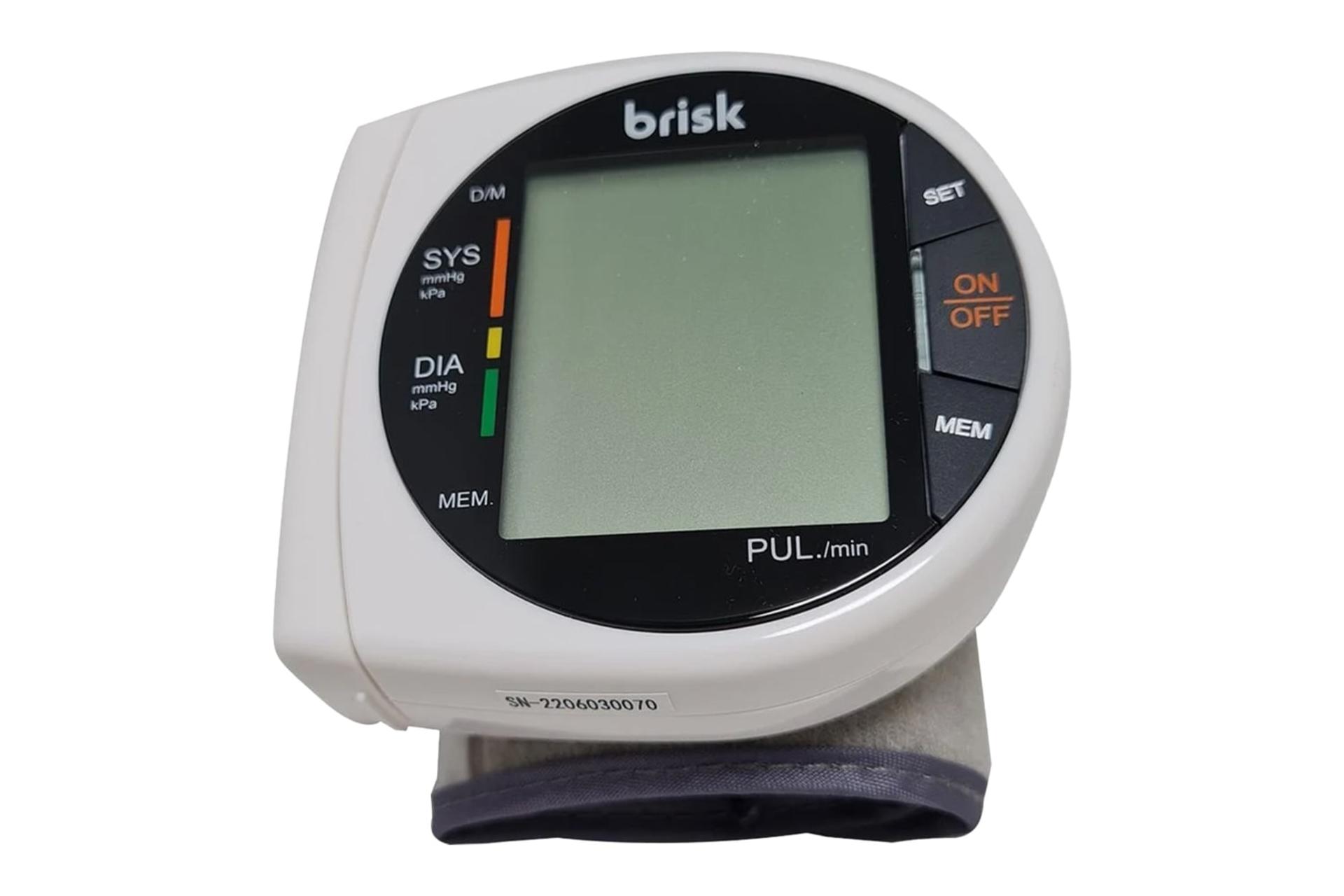 نمای کلی دستگاه فشار خون بریسک PG-800A27 با نمایش کاف، لوگو و نمایشگر